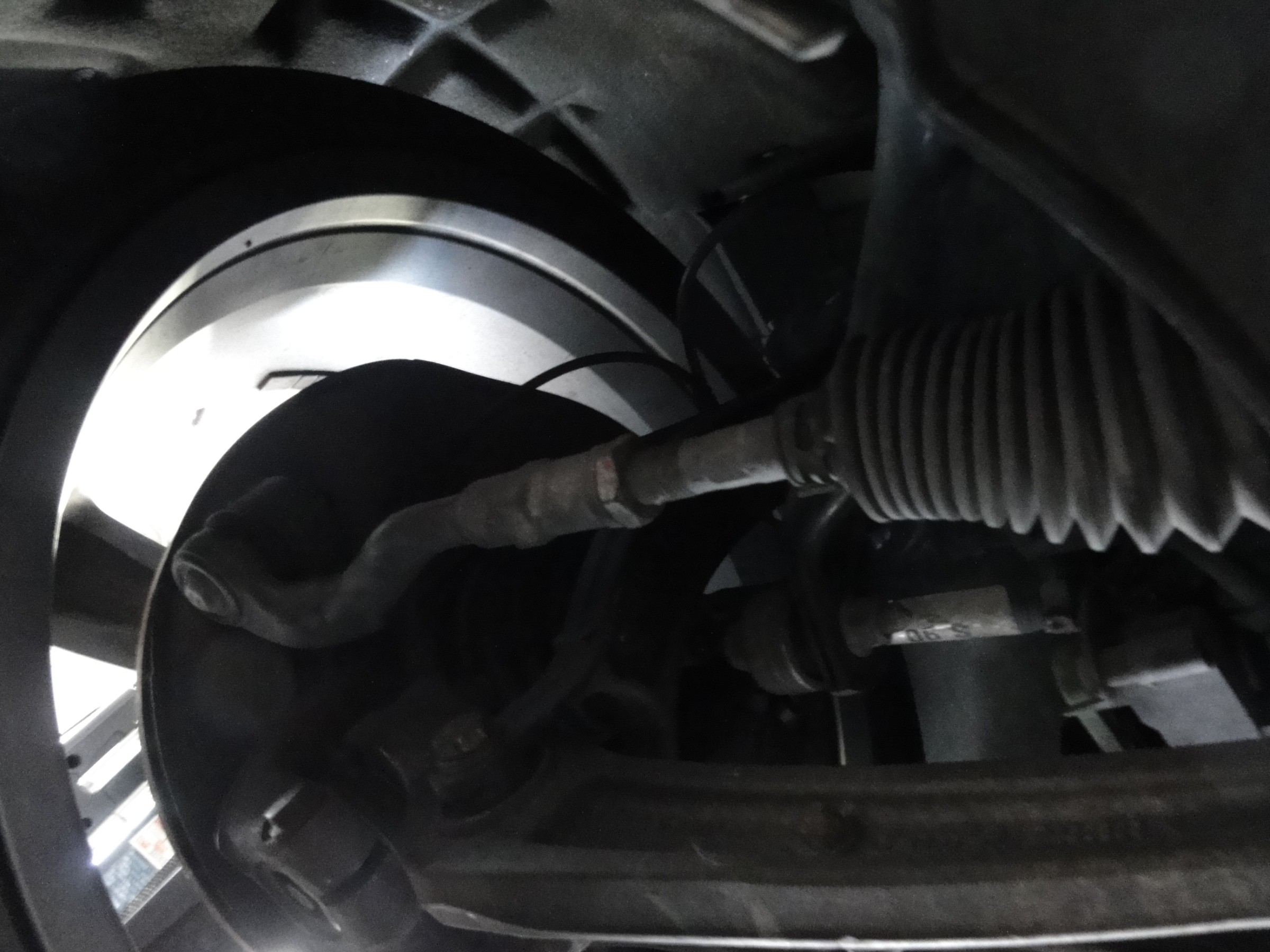 アウディ S5 アライメント測定＆調整。 アウディ S5 ホイール > 4輪トータルアライメント測定・調整 作業日誌 コクピット