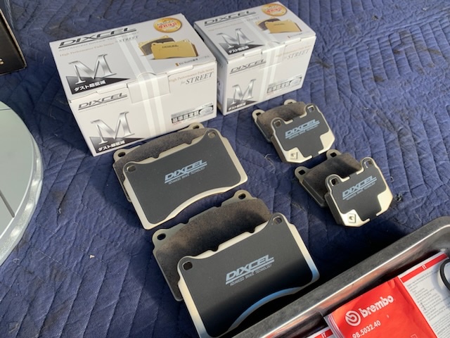 ◇SUBARU IMPREZA WRX STI [GDB] 用品取付 DIXCELブレーキパッド
