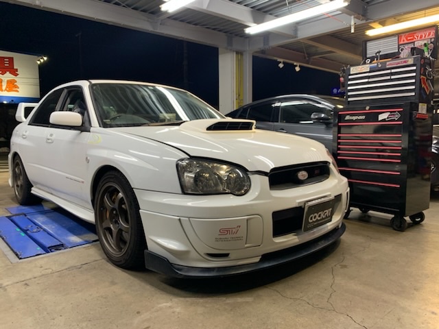 ◇SUBARU IMPREZA WRX STI [GDB] 用品取付 DIXCELブレーキパッド