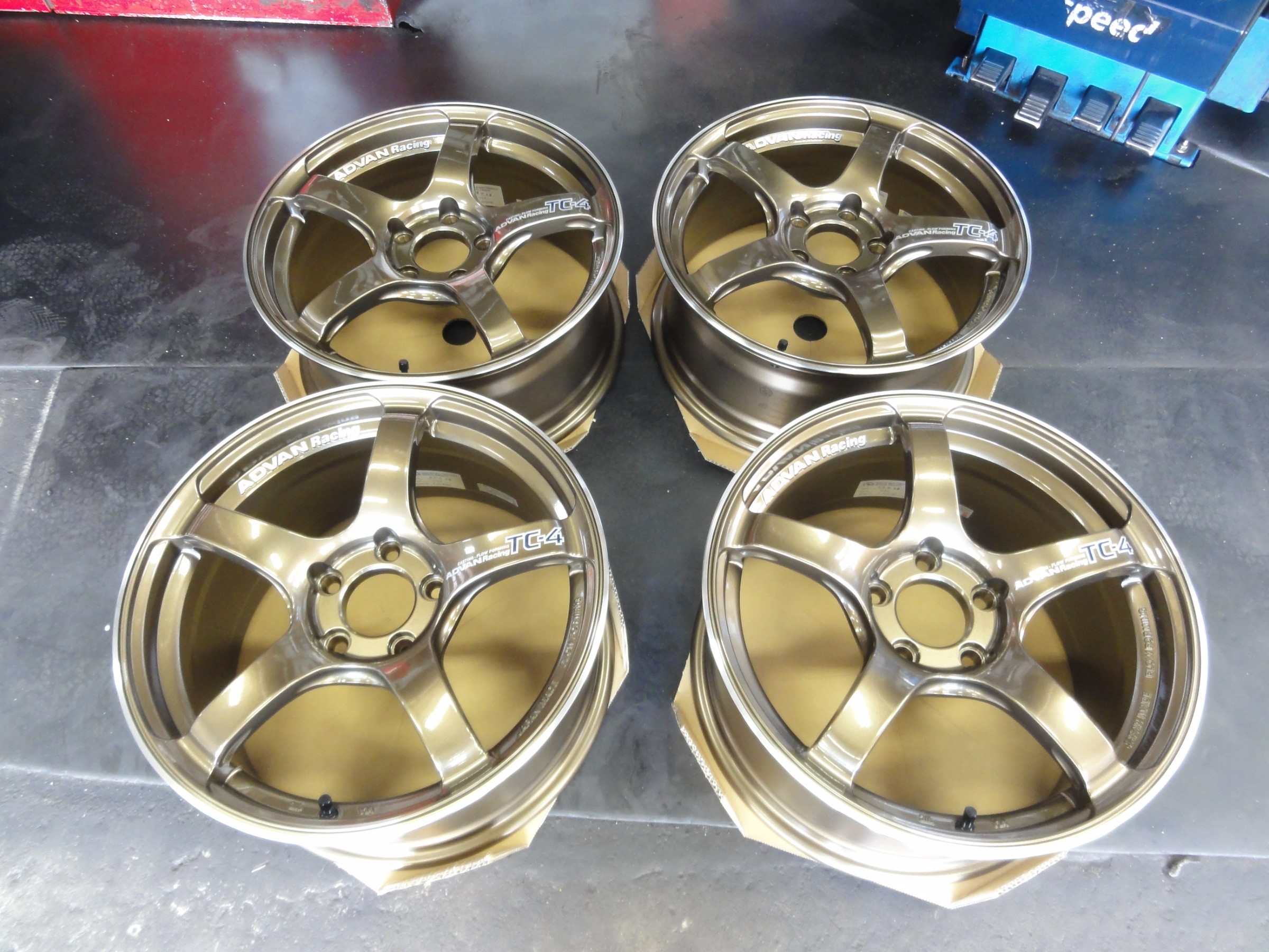 S2000 AP2 Type S デフユニット　ボルト折れ S2000 AP2 Type S デフユニット ボルト折れ 純正ボルト交換