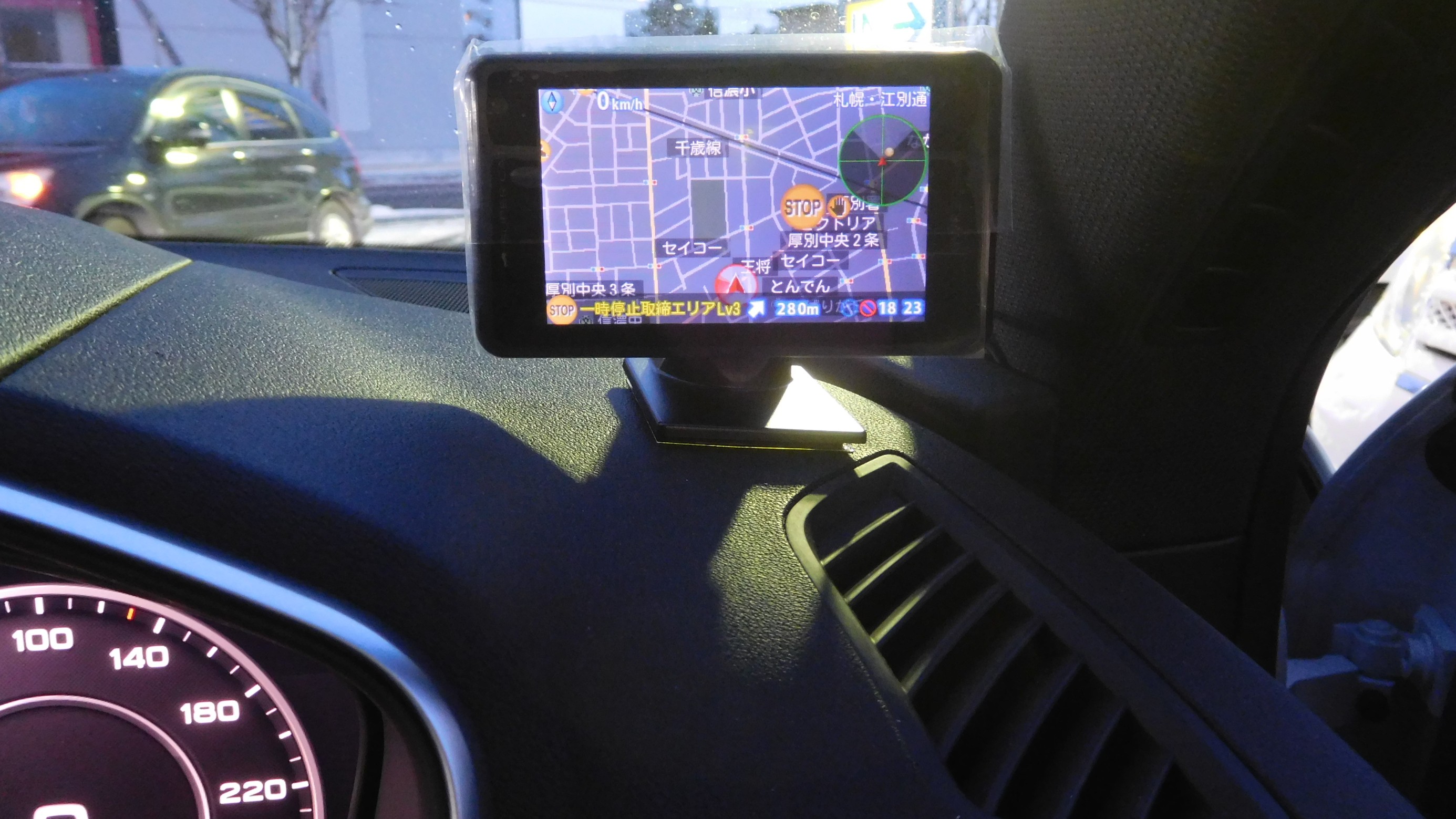 新車 AUDI TT に スロコンPPT2 & サブコンPPE & レーダー取付と TV