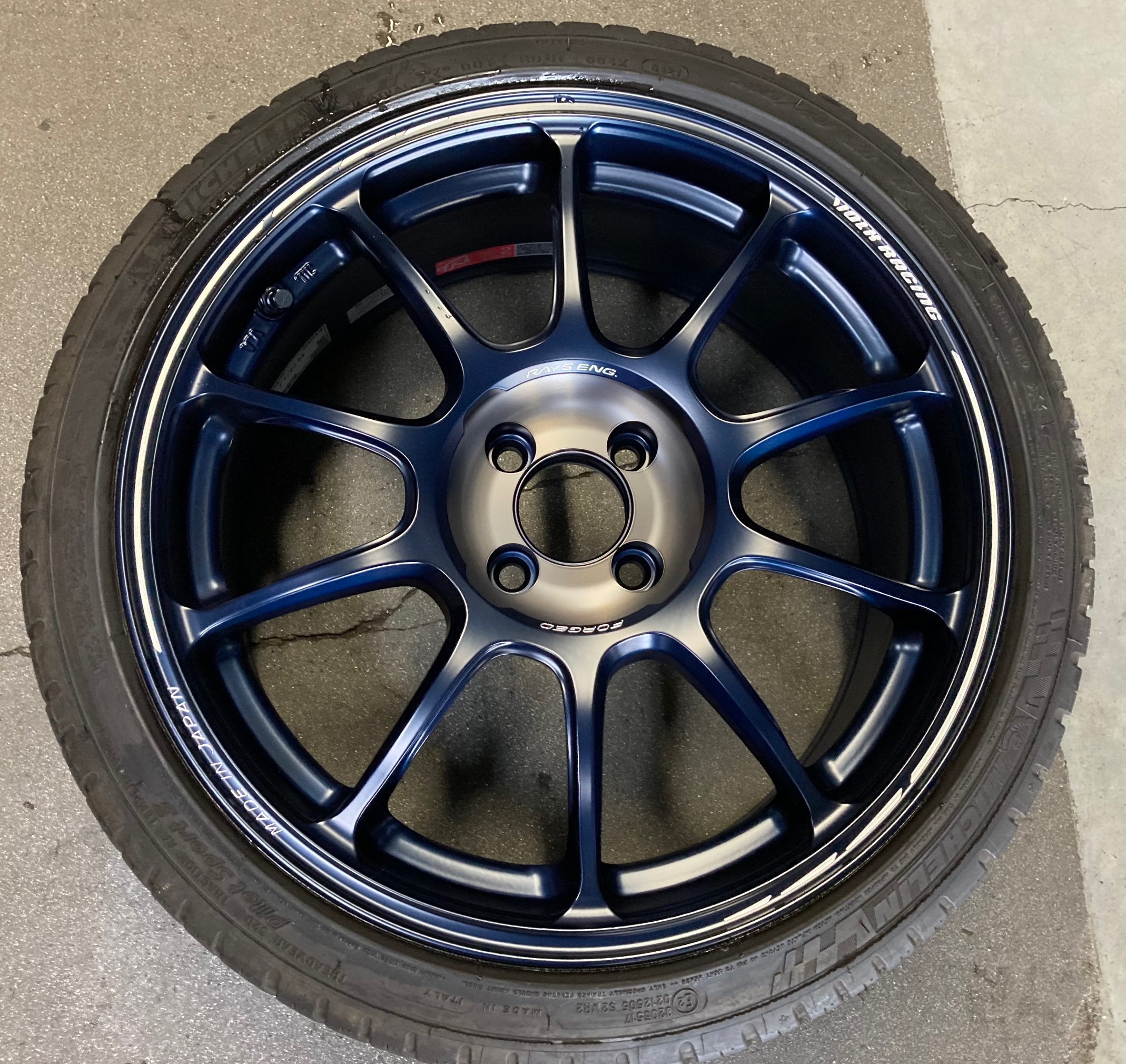 真冬ですが春に向けてのご準備も☆「VOLK RACING ZE40 TIMEATTACK Ⅲ