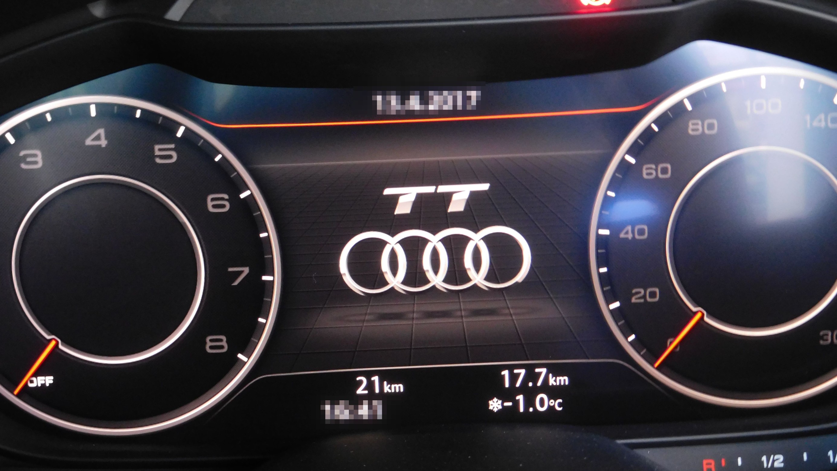 新車 AUDI TT に スロコンPPT2 & サブコンPPE & レーダー取付と TV