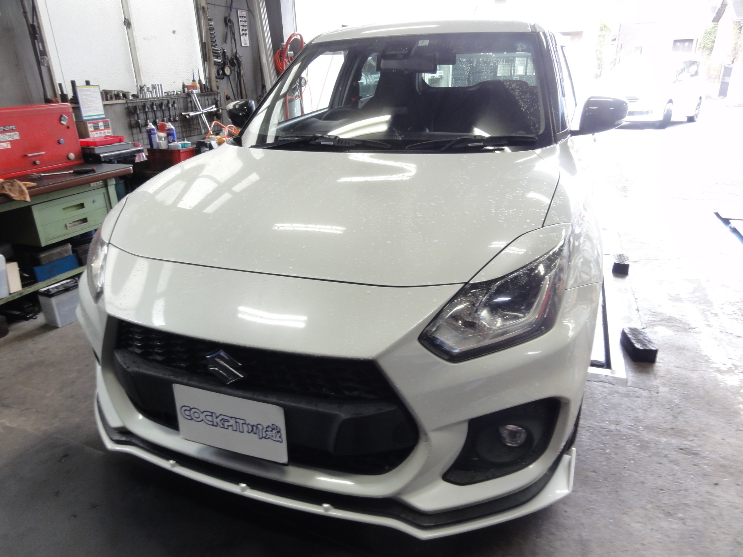 スイフトスポーツ（ZC33S）モンスタースポーツ製ローダウン
