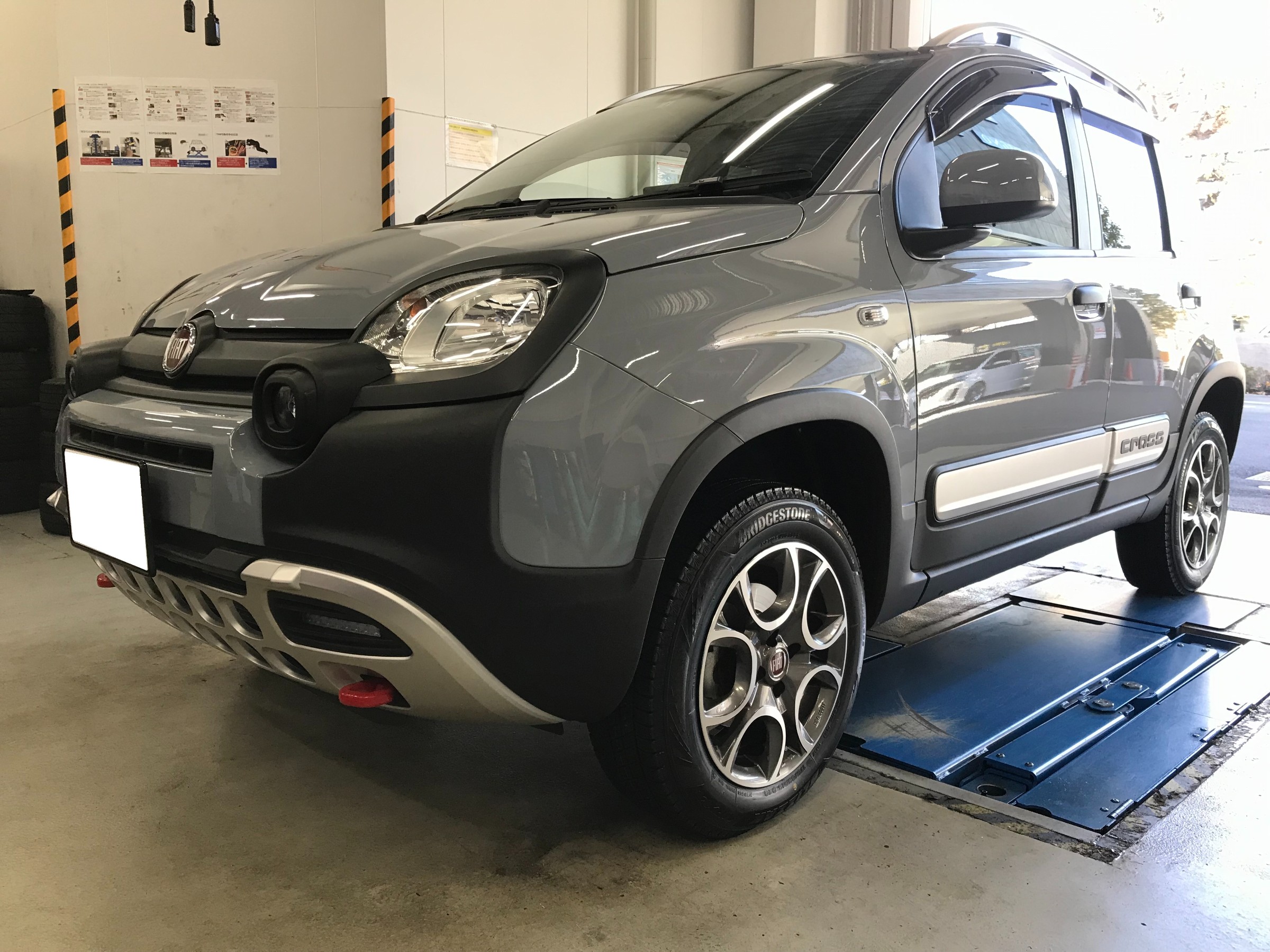 FIAT PANDA CROSS…MAK TORINO。 | スタッフ日記 | コクピット21世田谷