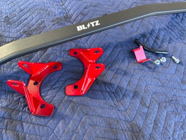 ◇SUZUKI ALTO WORKS [HA36S] 用品取付 BLITZ ストラットタワー