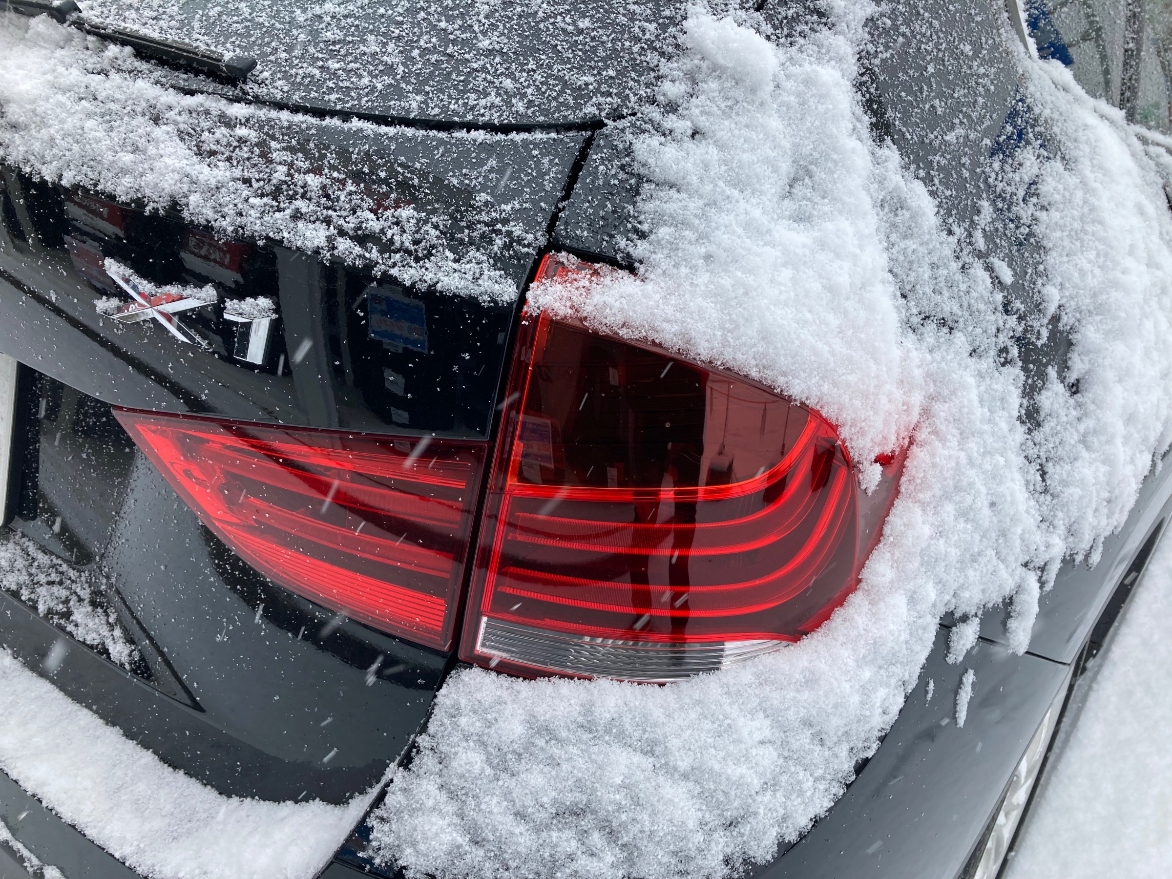 2台のBMW「足回りリフレッシュ」☆ | BMW X1 足まわり（サスペンション