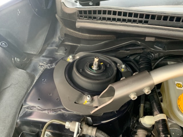 ◇SUBARU LEVORG [VMG] 用品取付 TEIN EnduraPro Plusサスペンション