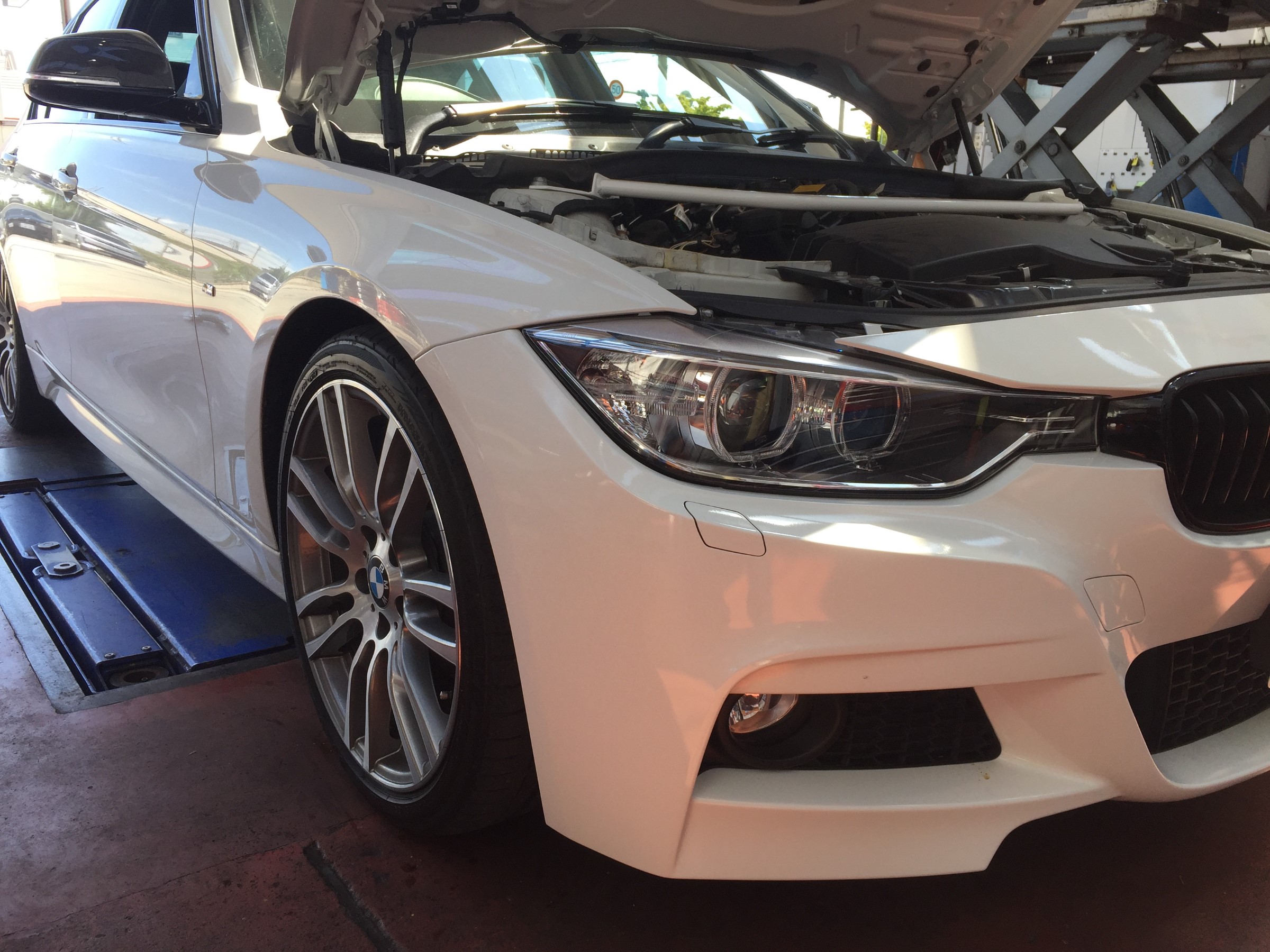 最強点火 PLASMA DIRECT × F30 BMW | BMW 3シリーズ | スタッフ 日記