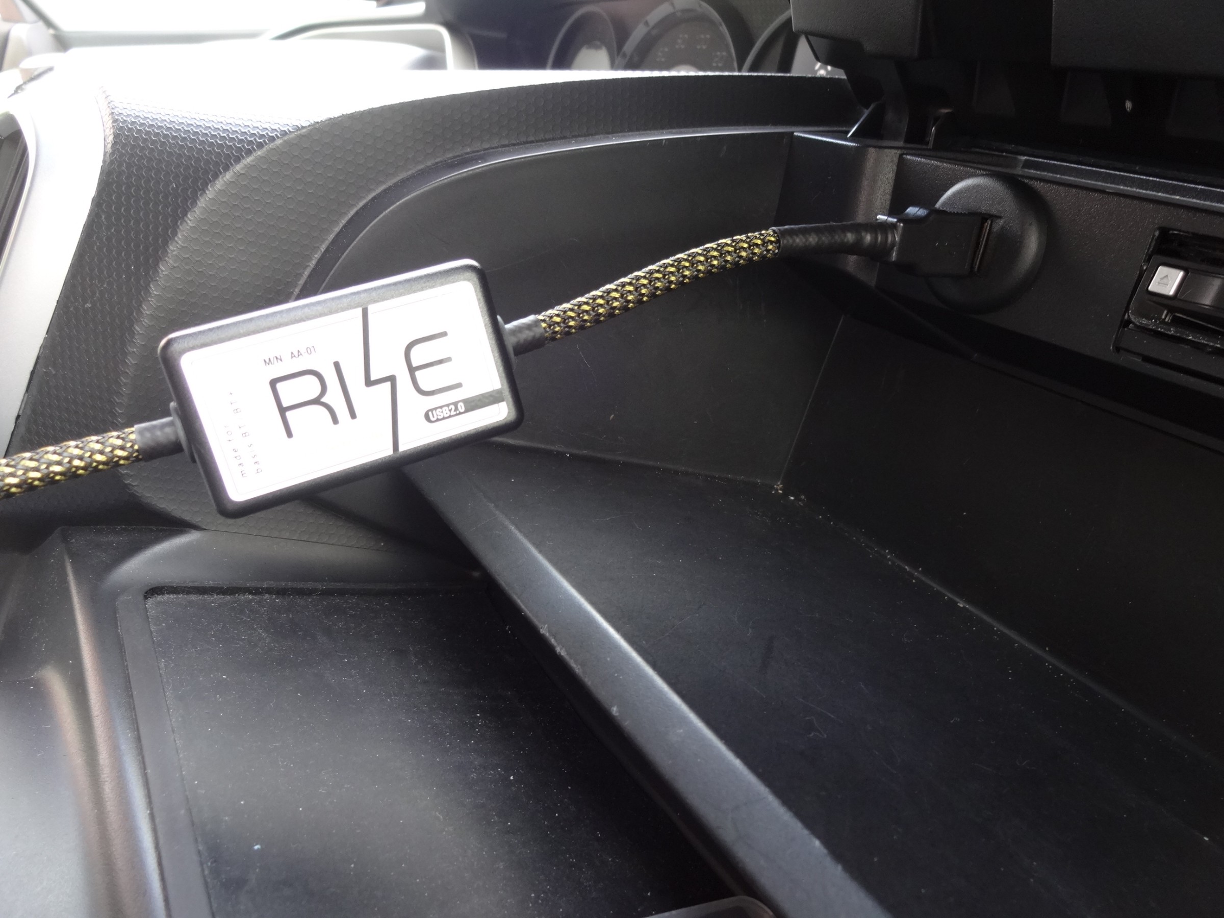 RISE USB AA-01 販売絶好調です!! | 今日の出来事 | コクピット