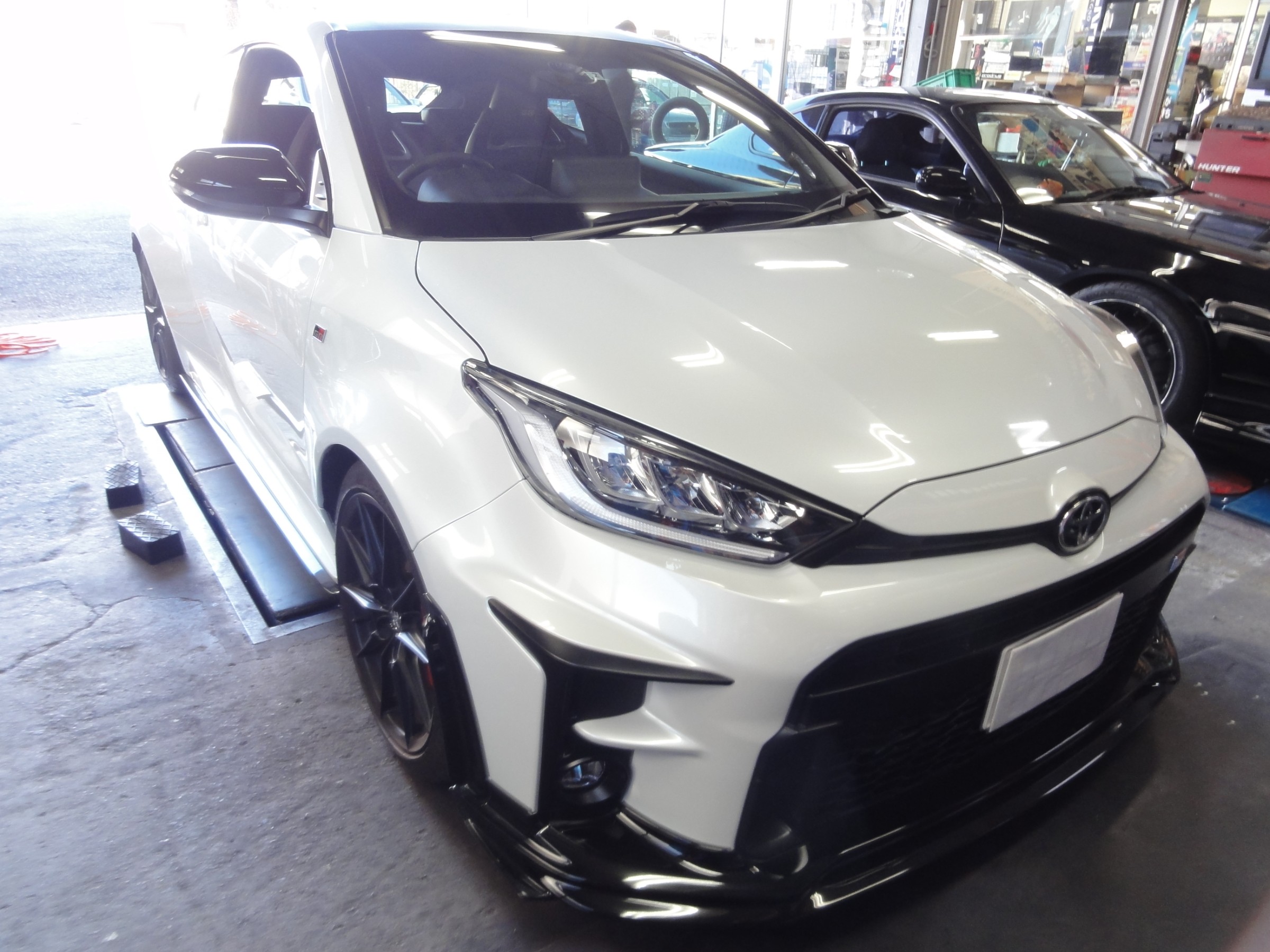 マーさん専用GRヤリスハイパフォーマンスBS VRX3 225/40R18 マーさん専用GRヤリスハイパフォーマンスBS VRX3 225/40R18