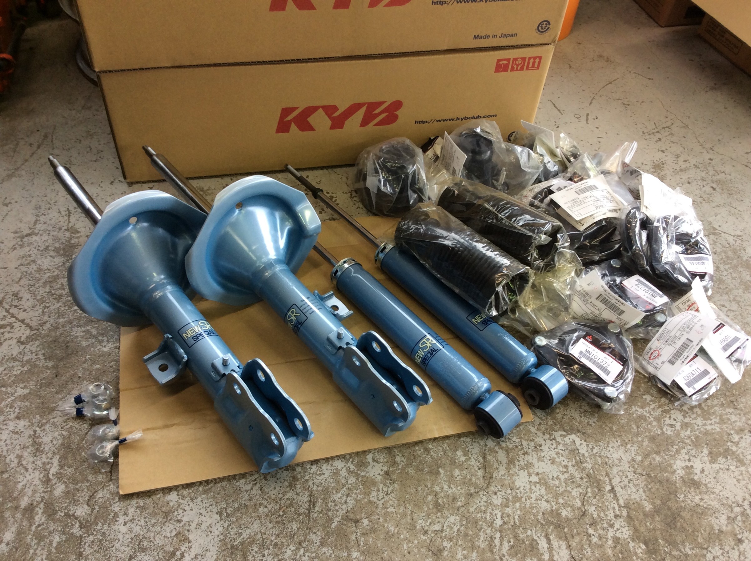 デリカD:5 CV1W 足回りリフレッシュ！ | 三菱 デリカD：5 足