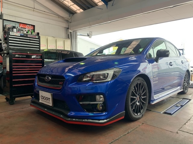 ◇SUBARU WRX S4 [VAG] 用品取付 KOYOアルミラジエーター取付