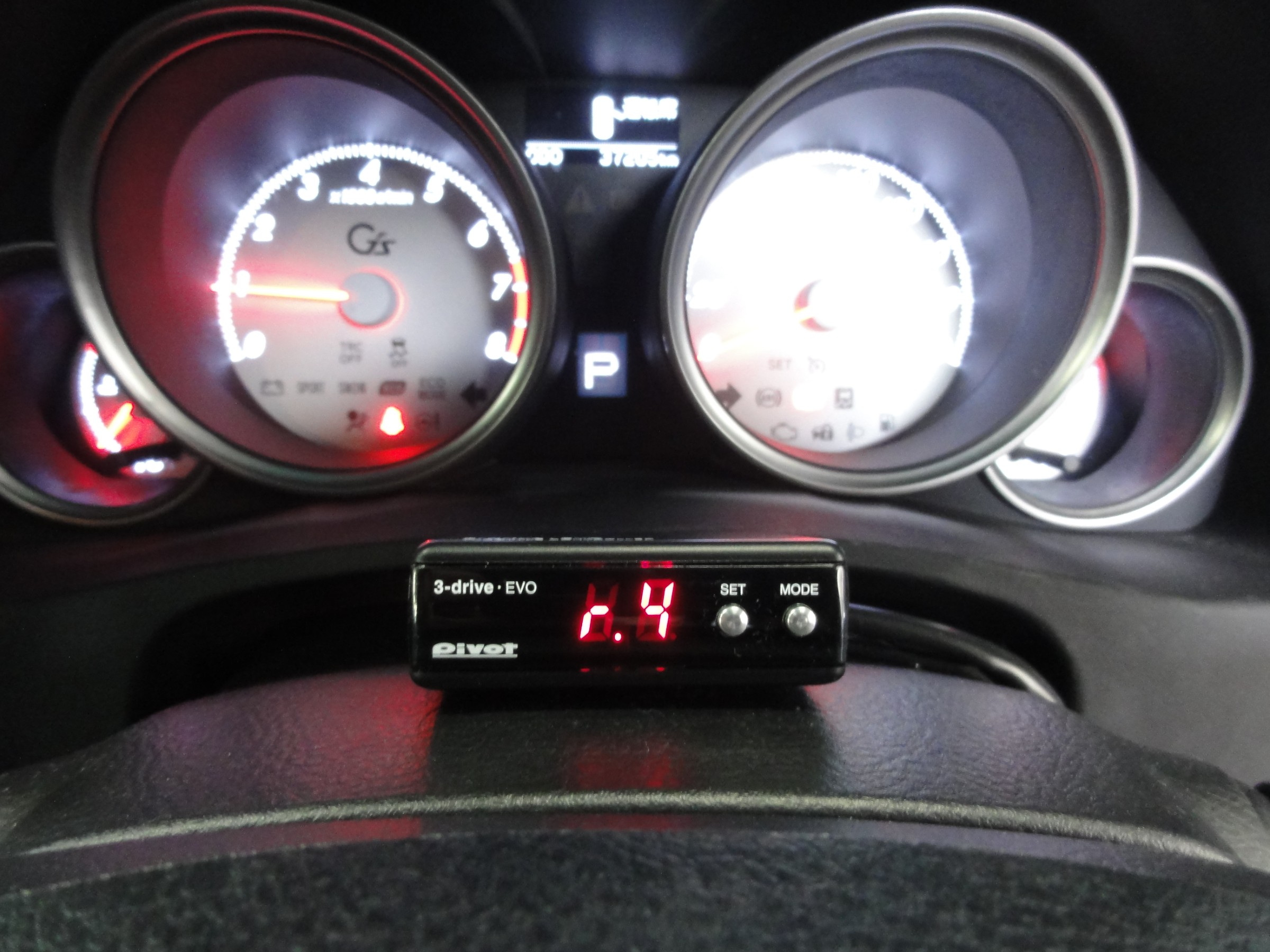 【完動品】Pivot 3drive COMPACT 120系マークX マークX(120系・H16/11〜H21/10)専用セット Pivot / 3-drive αX・3DA-X