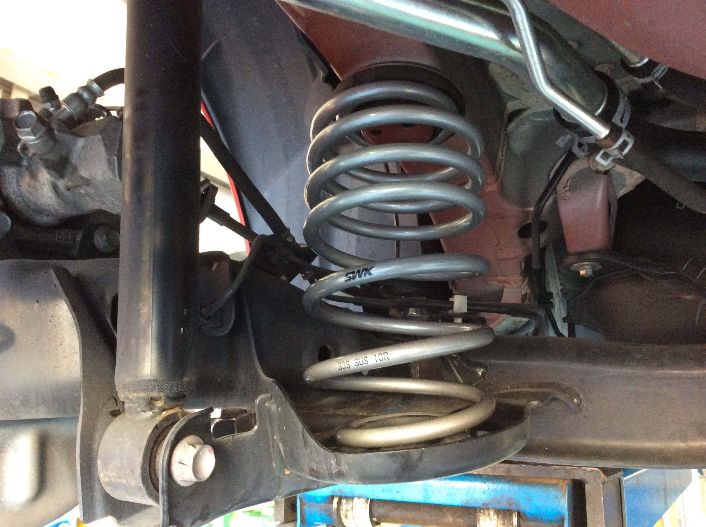 足廻り一式 | スズキ スイフト スポーツ 足まわり（サスペンション