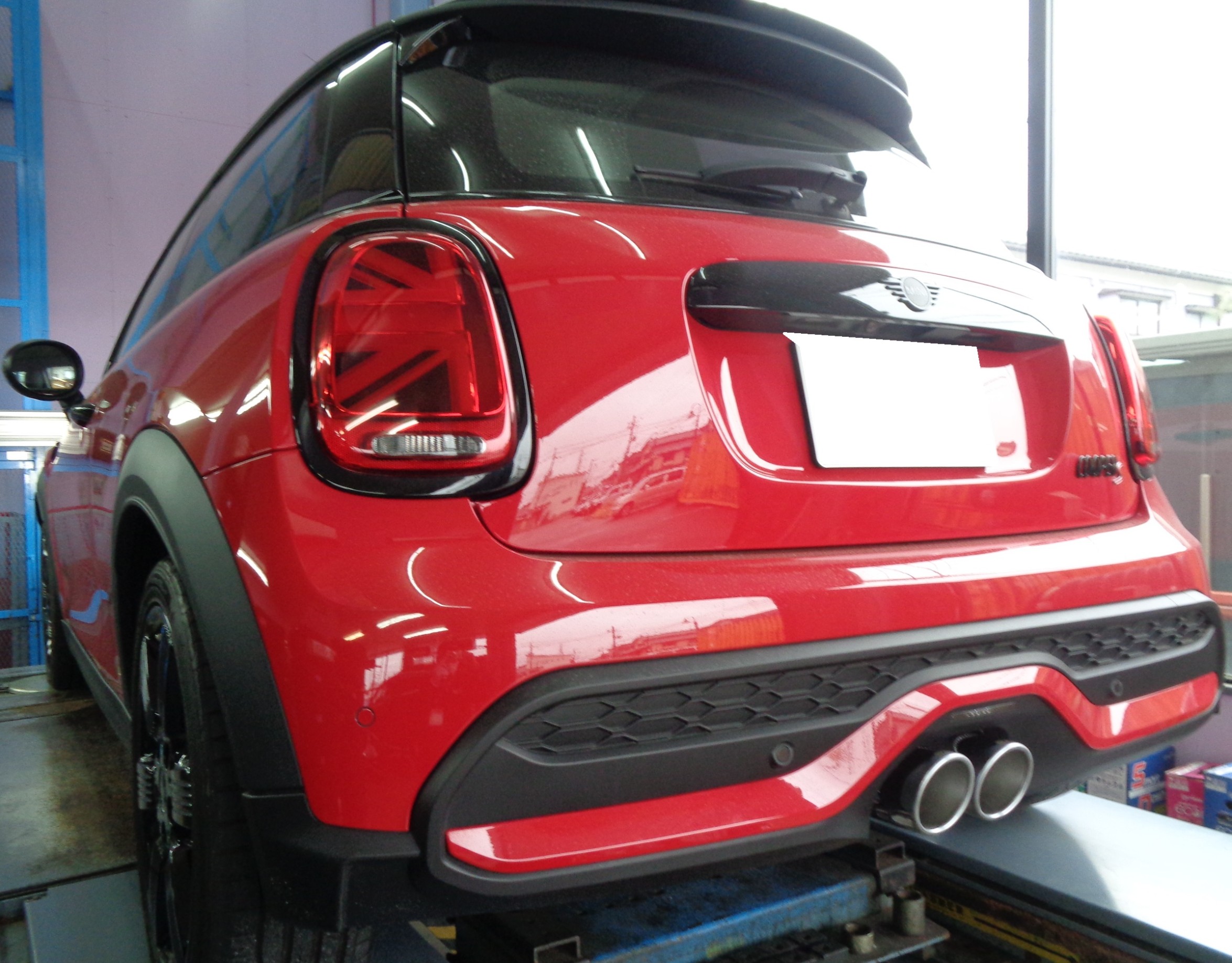BMWミニ F56 LCI レムスマフラー&エアクリーナー&ダイレクト BMWミニ F56 LCI レムスマフラー&エアクリーナー&ダイレクト
