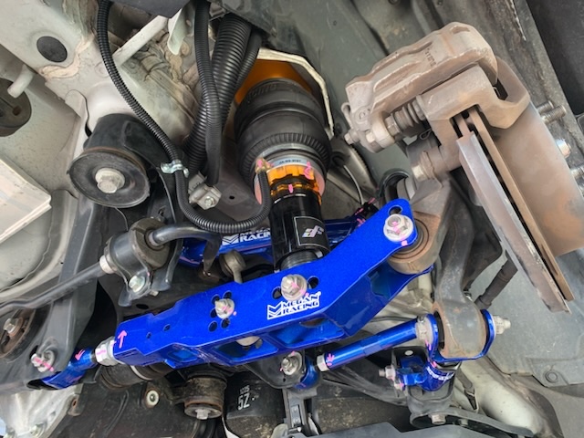 ◇TOYOTA 86 [ZN6] 用品取付 AIRFORCEJAPANエアーサスペンションキット