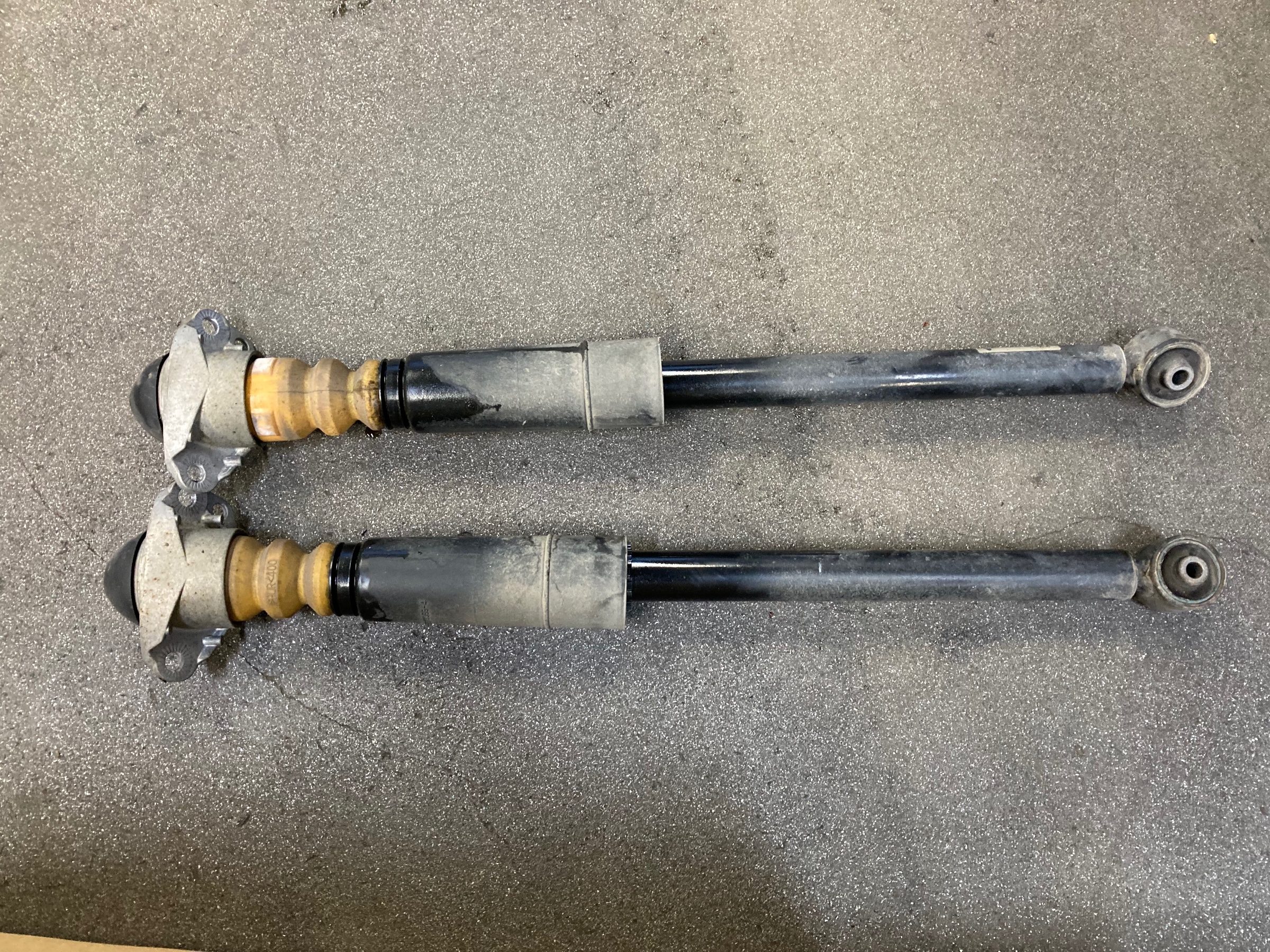 SACHSショックアブソーバーでリフレッシュ！ | フォルクスワーゲン