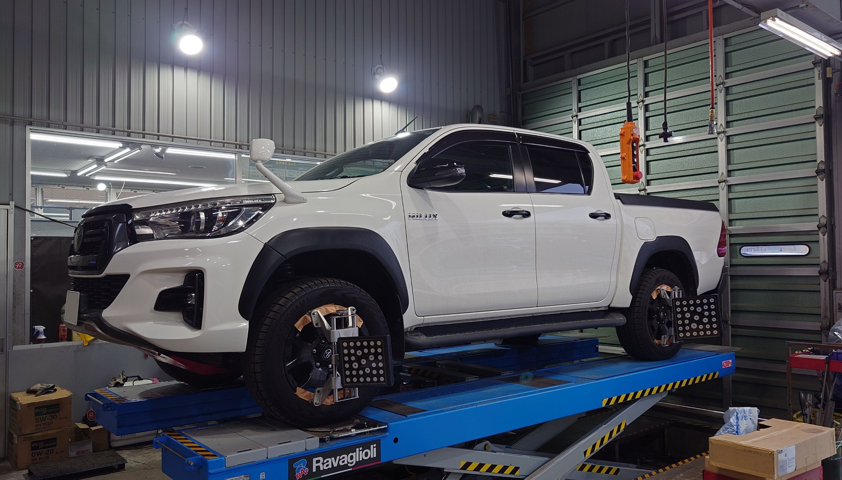 JAOS（ジャオス）BATTLEZ リフトアップスプリング Ti-W の取付作業