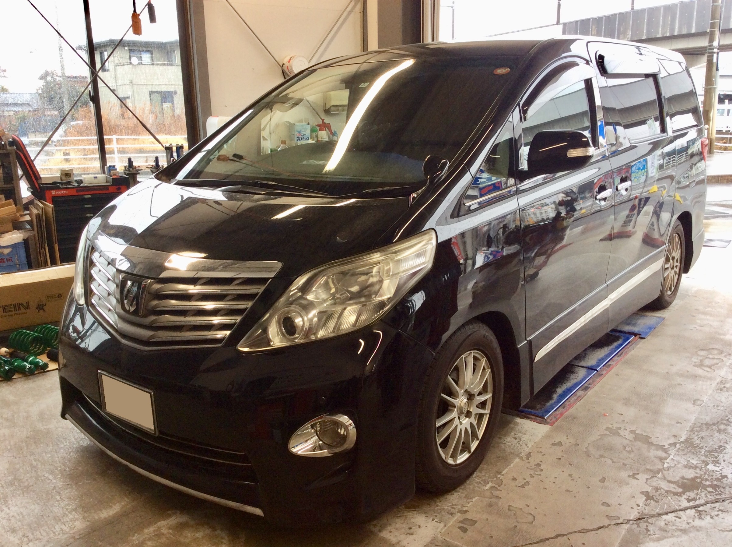 アルファード ANH25W 車高調取り付けます！ | トヨタ アルファード