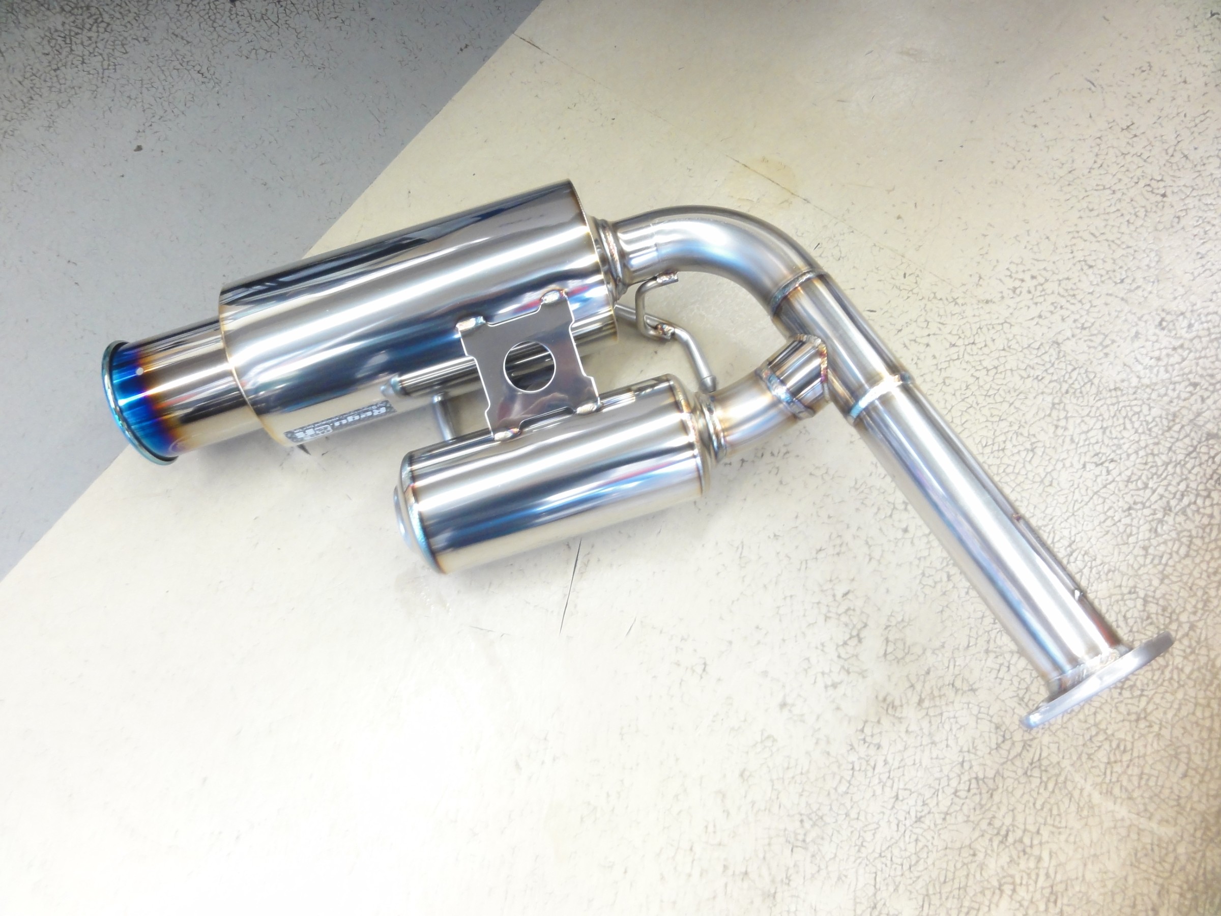 GR86（ZN8）柿本製スポーツマフラー「Regu.06&Rマフラー（保安基準適合