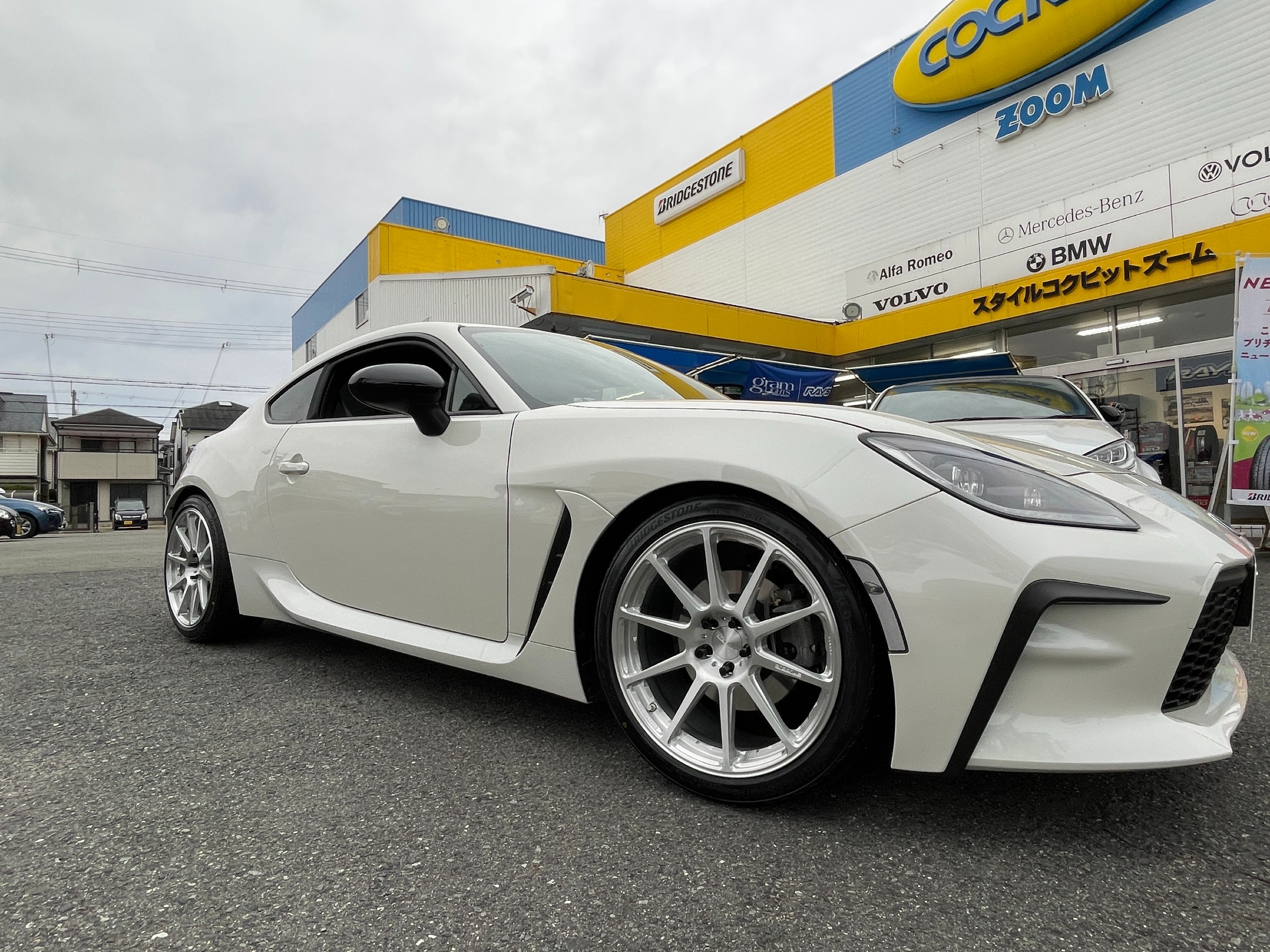 プロドライブ　Prodrive GC-0100 19x81/2J 4本セット GC-0100 | BRIDGESTONE WHEEL GRAFFITI