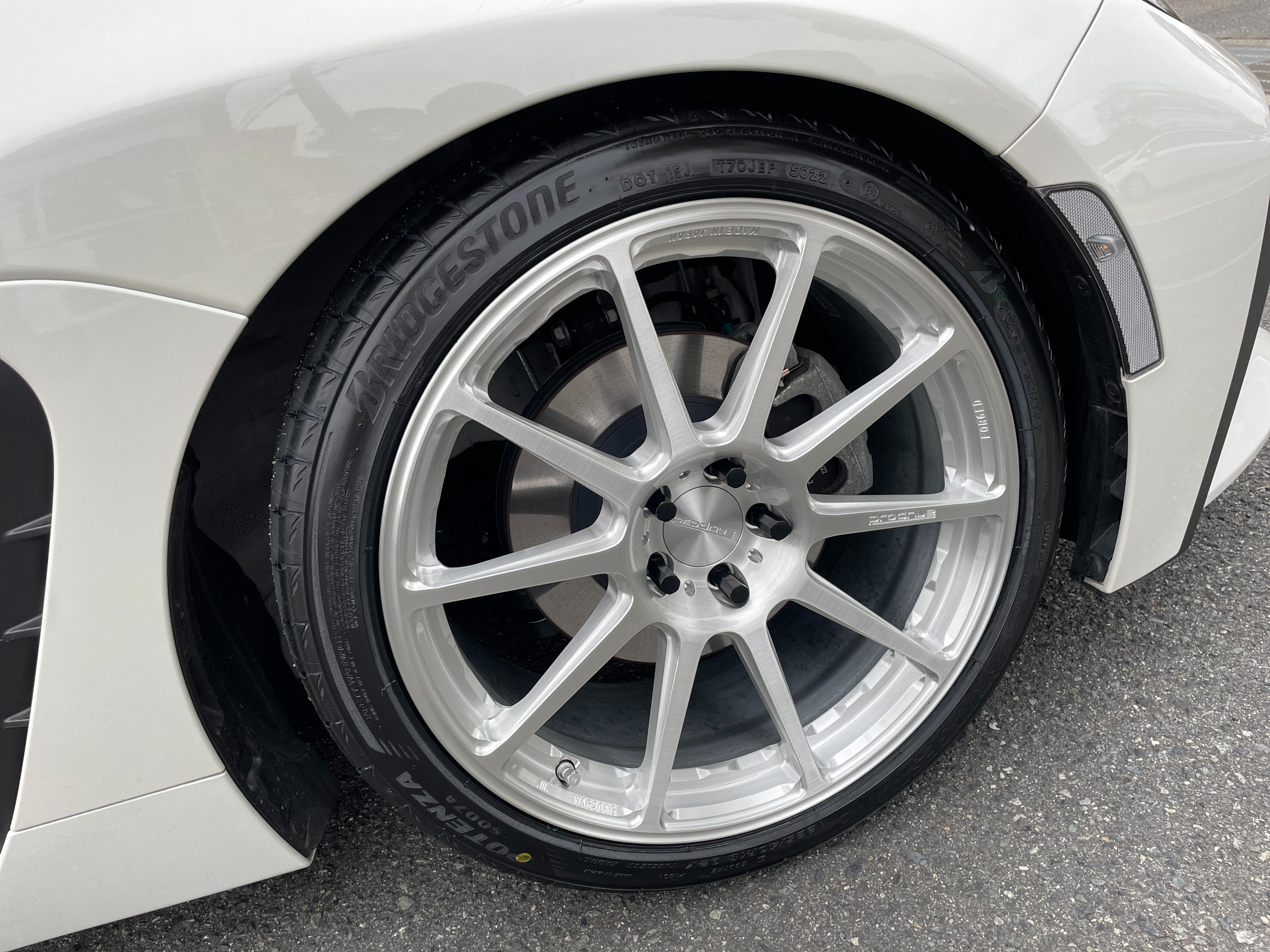 プロドライブ　Prodrive GC-0100 19x81/2J 4本セット GC-0100 | BRIDGESTONE WHEEL GRAFFITI