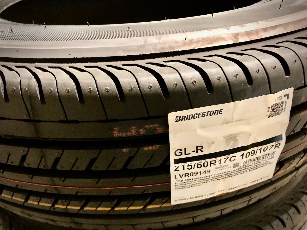 RAYS VOLK RACING TE37SB 全カラー展示のフルラインナップフェア☆彡