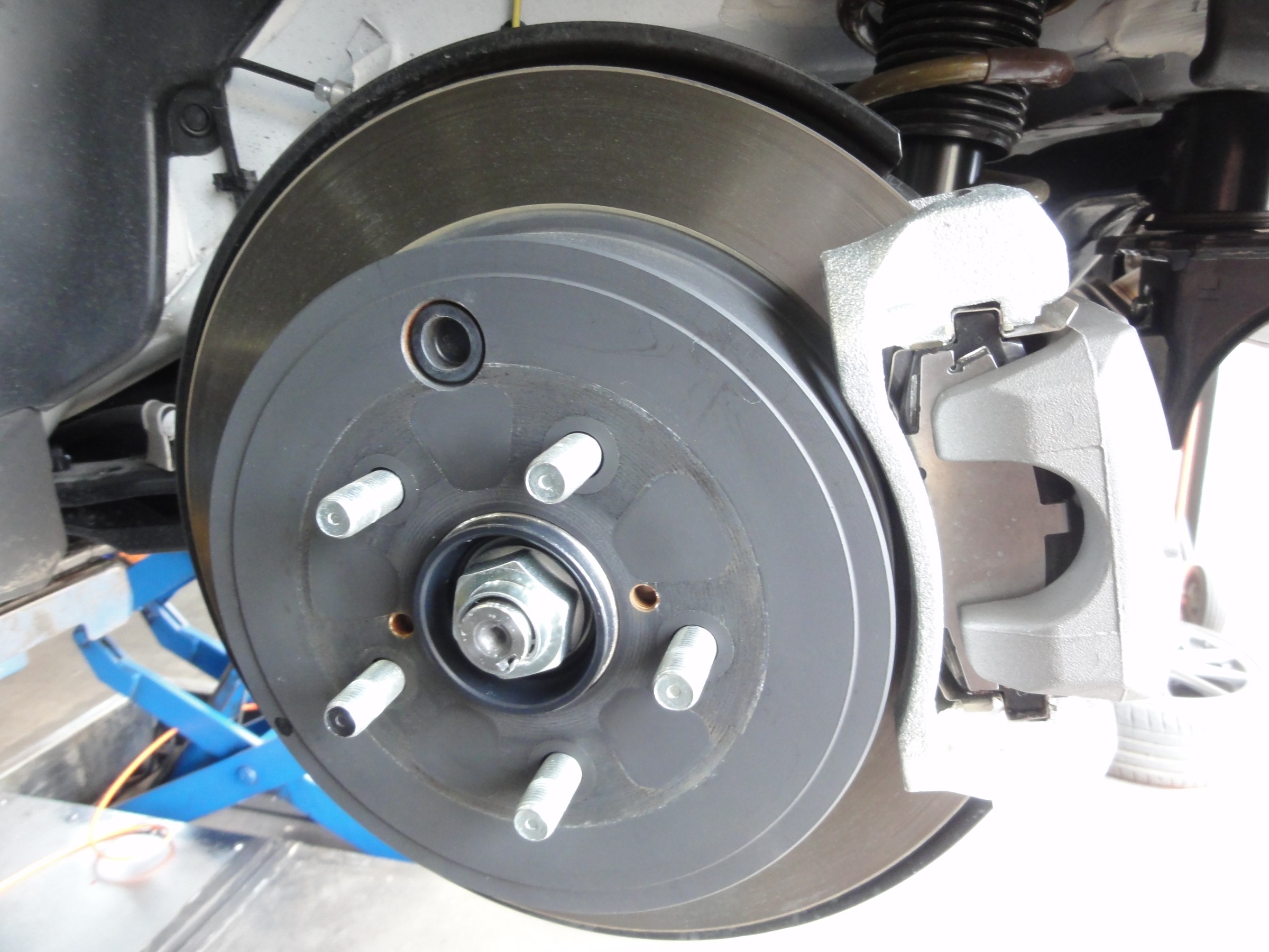 BRZ（ZD8）ディクセル製スポーツブレーキパッド「エクストラスピード