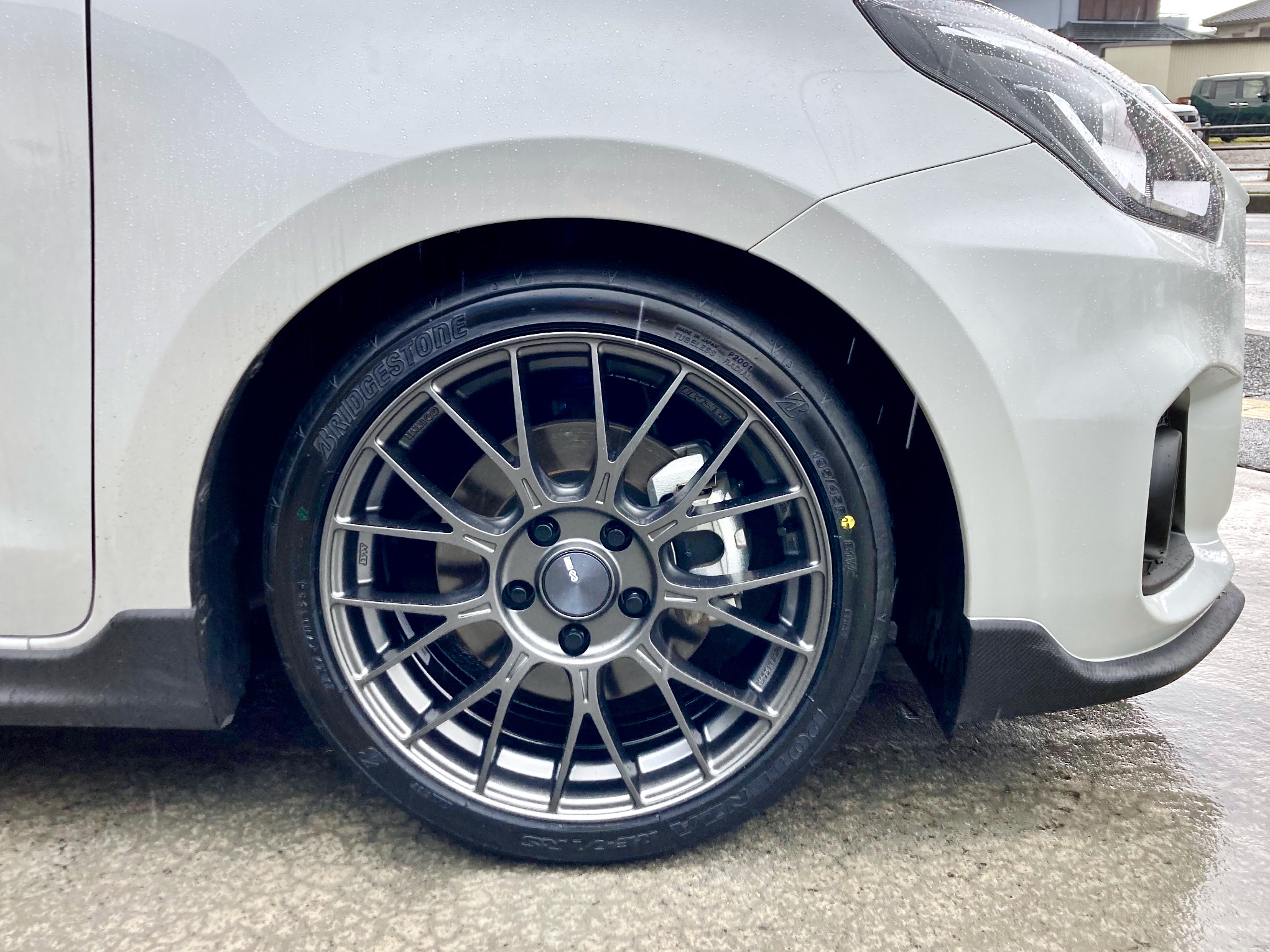 ZC33をカスタムです。 | オーナーズカーインデックス | カスタマイズ