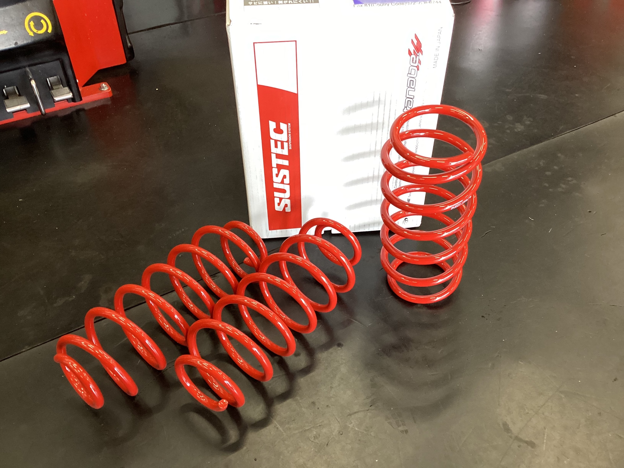 アクア TANABE SUSTEC NF210 取り付け | トヨタ アクア 足まわり