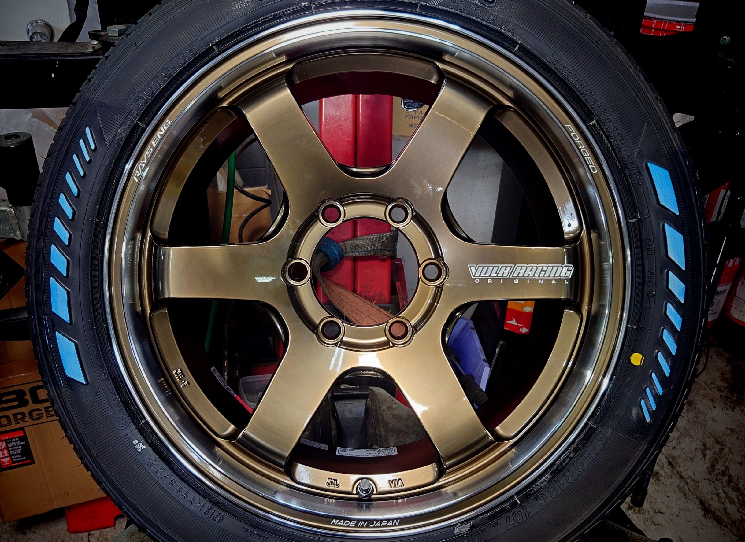 RAYS（レイズ）VOLK RACING（ボルクレーシング）TE37SB tourer SR
