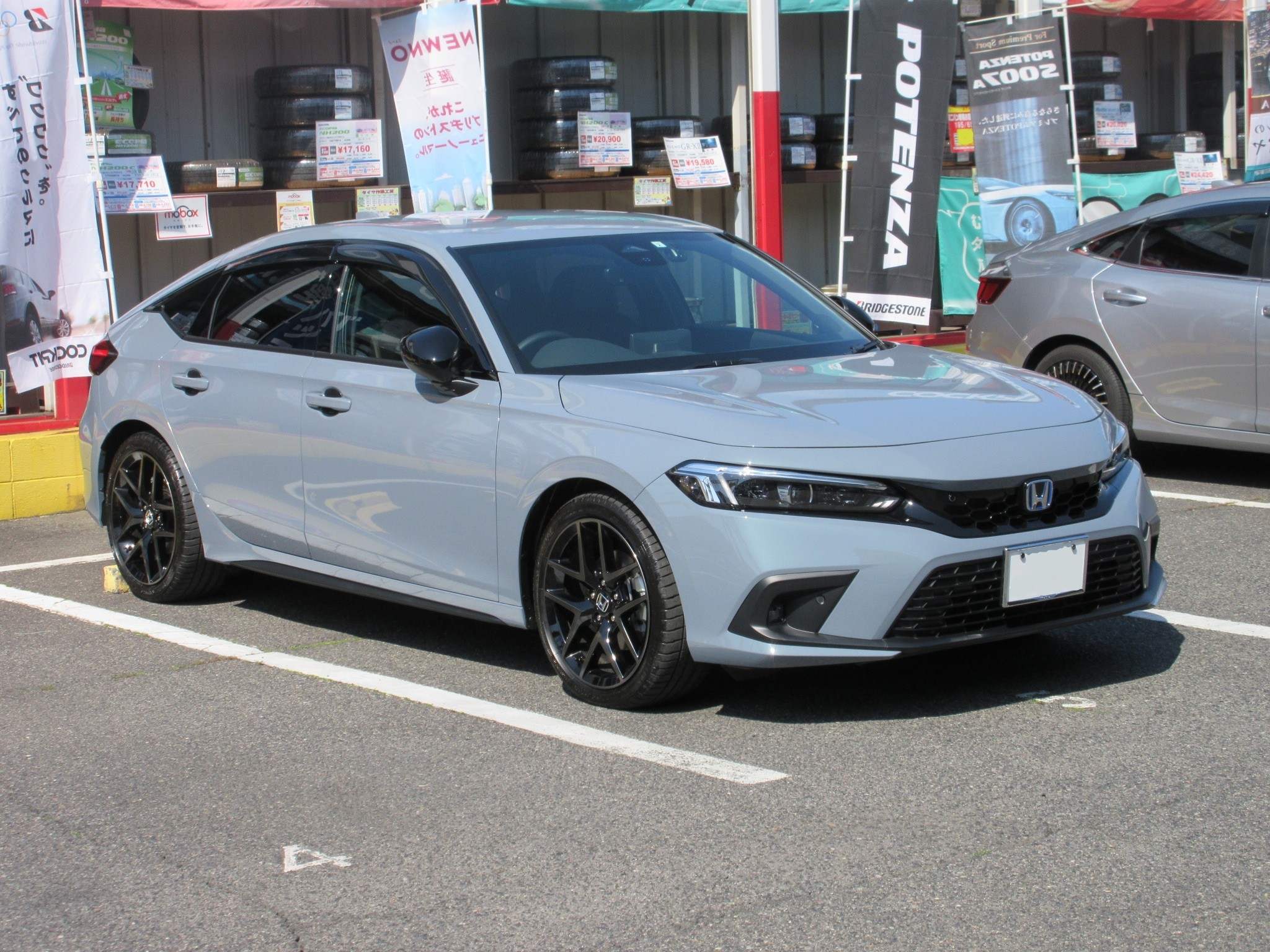 まずはローダウンで車高調投入です | ホンダ シビック