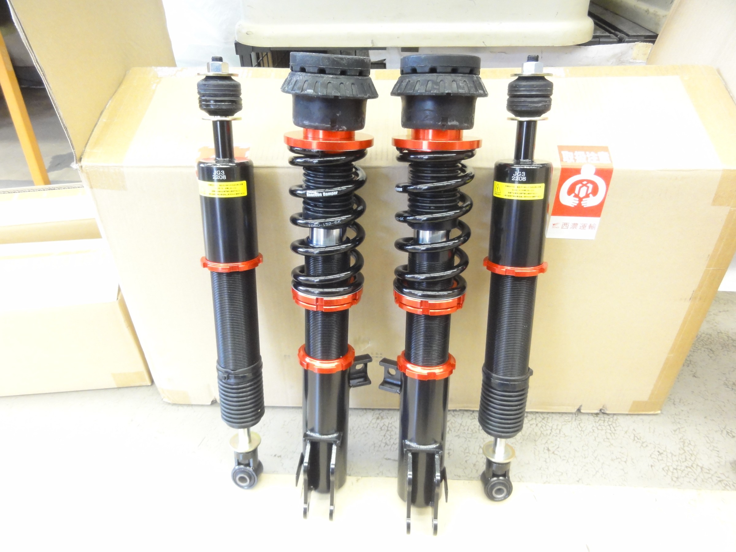 NｰONE（JG3）SEEKER製車高調「S.A.SダンパーKIT」装着。 | ホンダ N