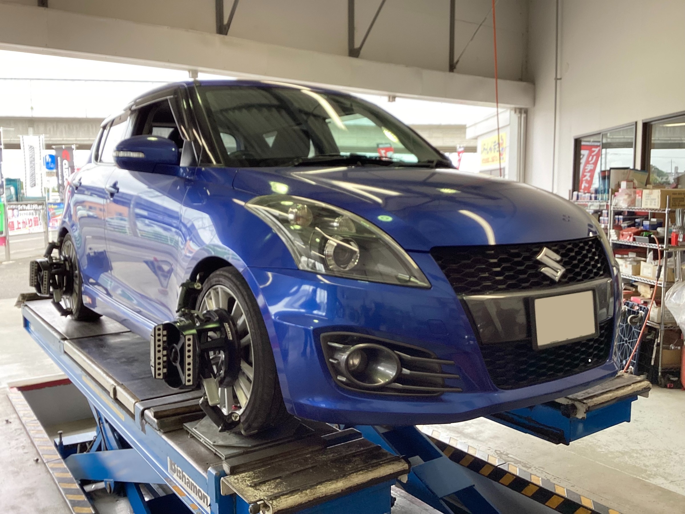 スイフトスポーツ ZC32S サスキット取り付けします！ | スズキ