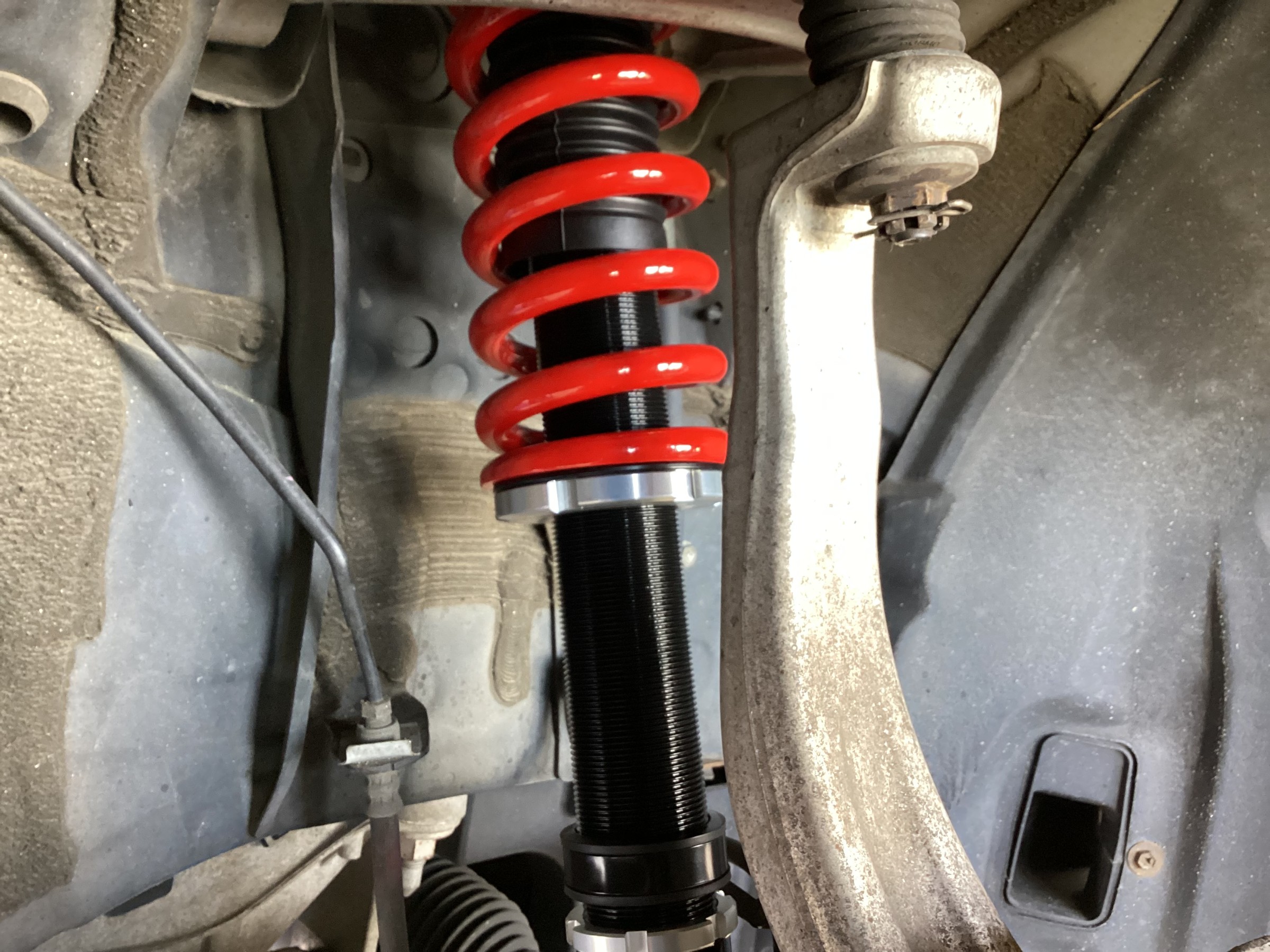 LEXUS RC300h用 車高調 LEXUS RC300 RC300h車高調作成事例