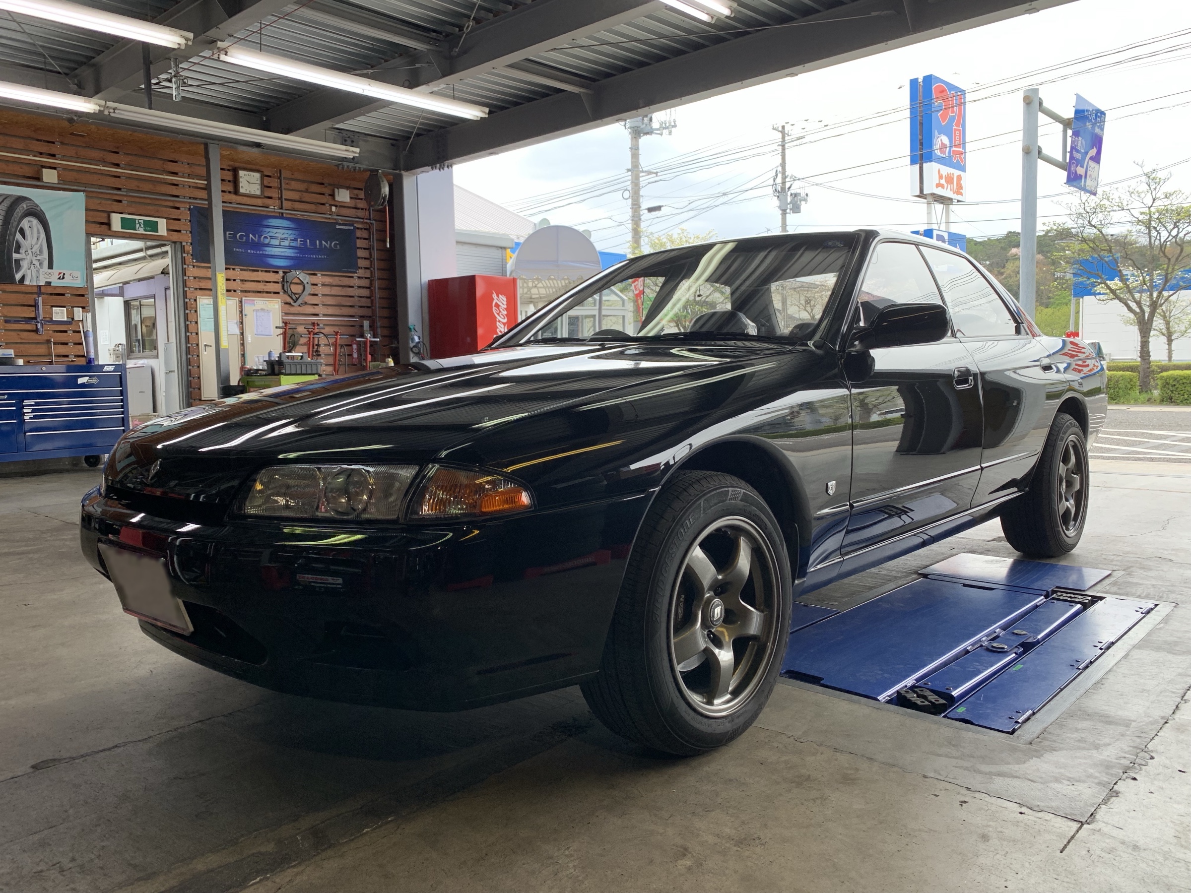 スカイライン GTS-4 クスコ車高調お取り付け | 日産 スカイライン