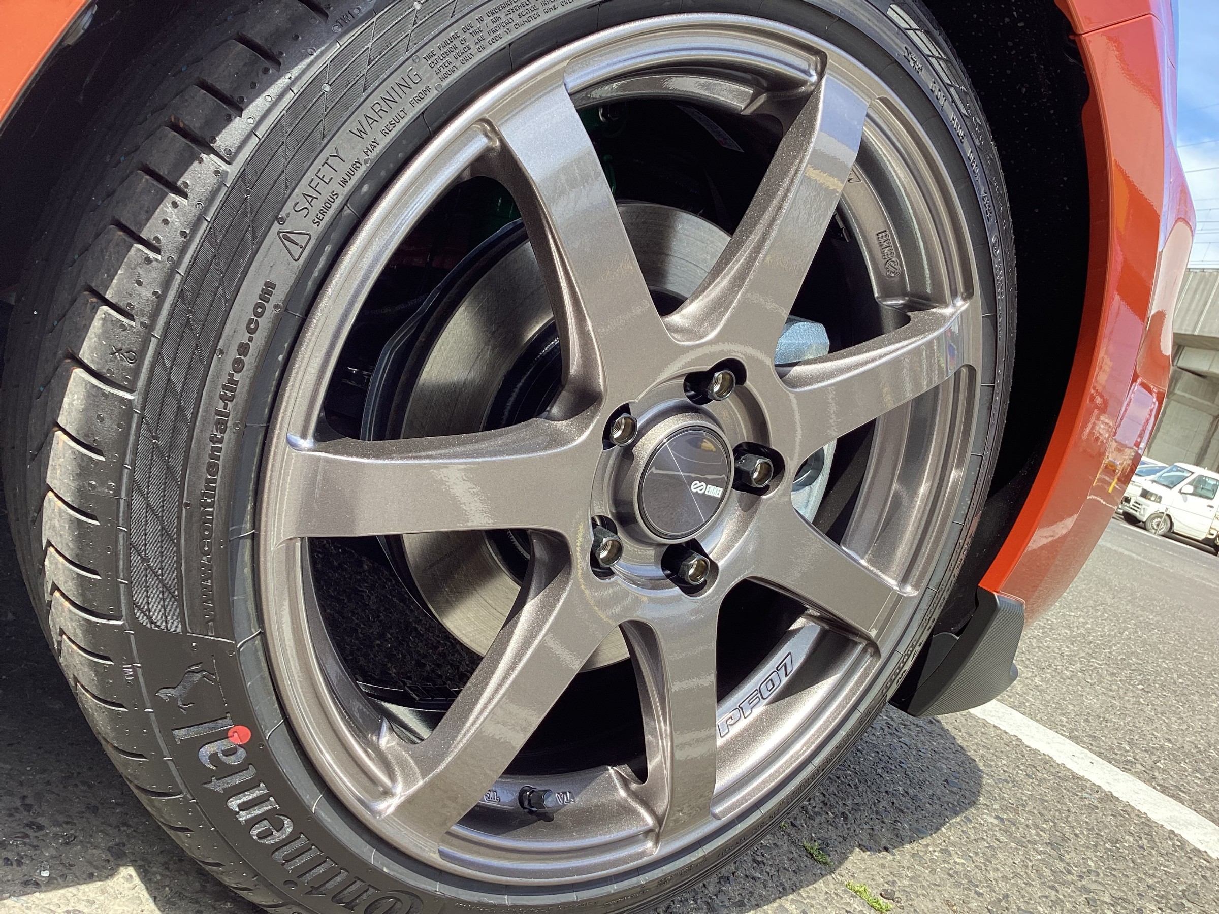 スイフトスポーツ ZC33S 車高調＆アルミホイール取り付けます