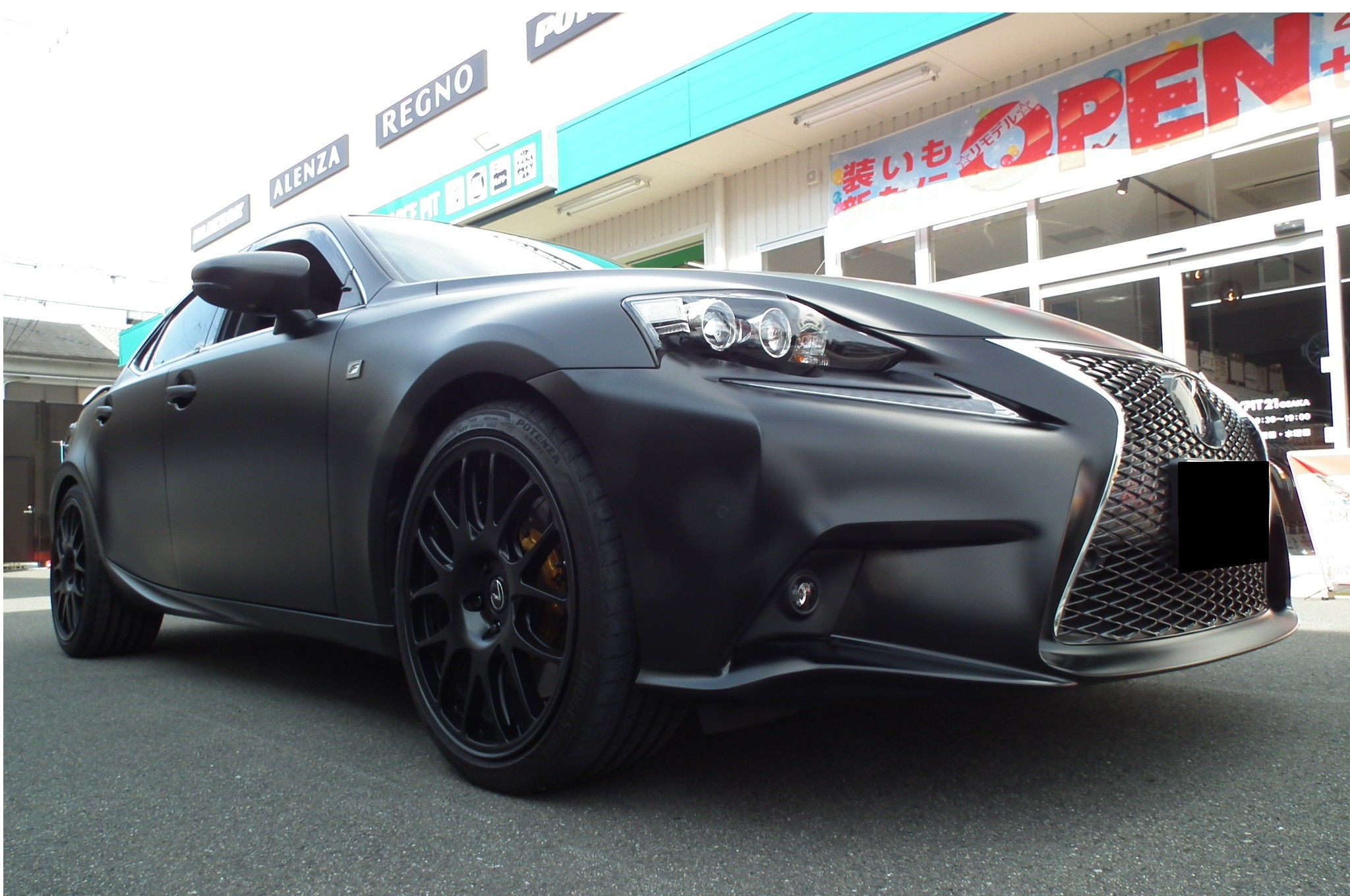 LEXUS IS AVE30 【 SARD LSR WING 】取付作業を紹介