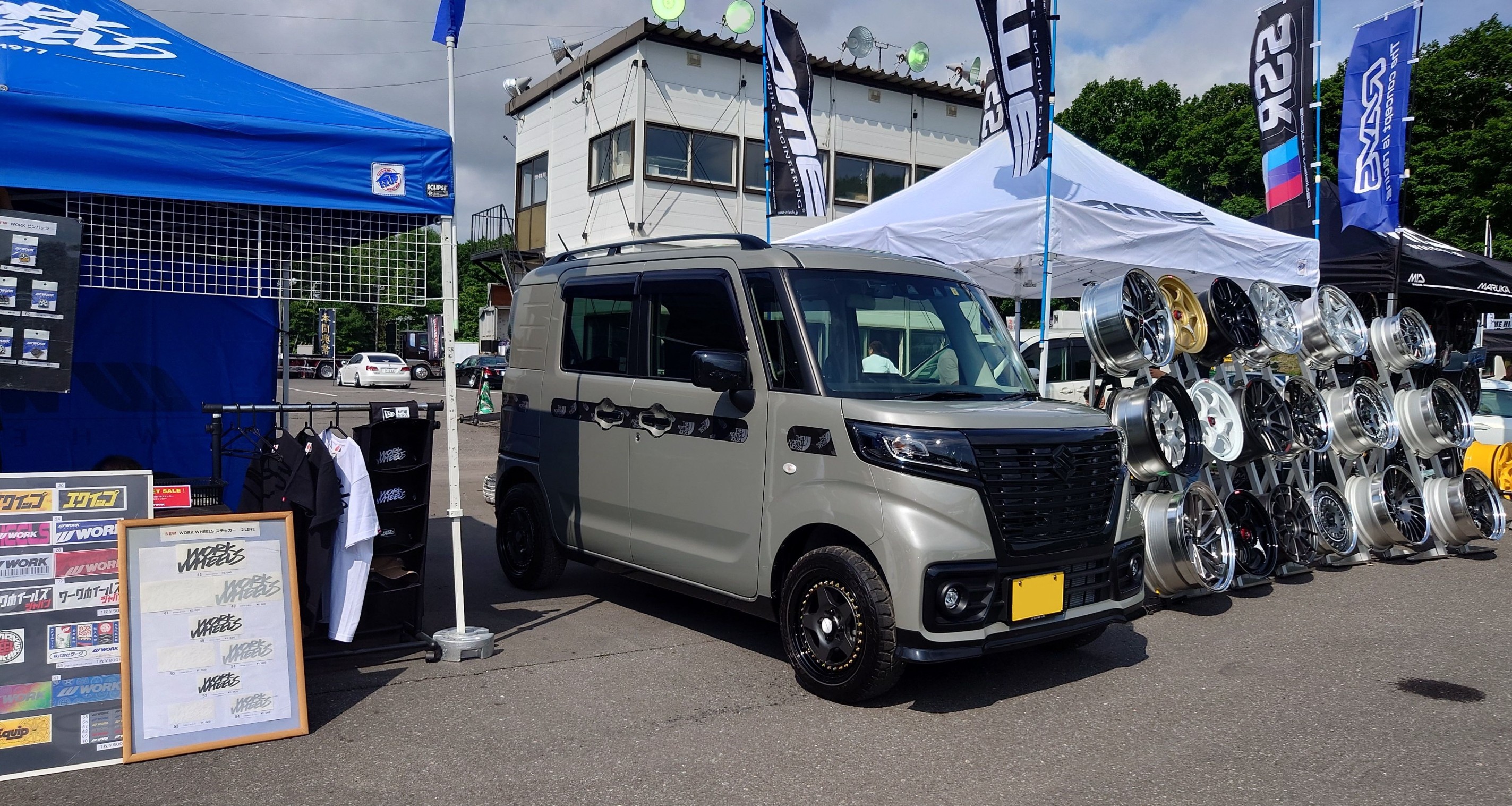 カーブティック ヴォイスさんが作製した WORKのデモカー