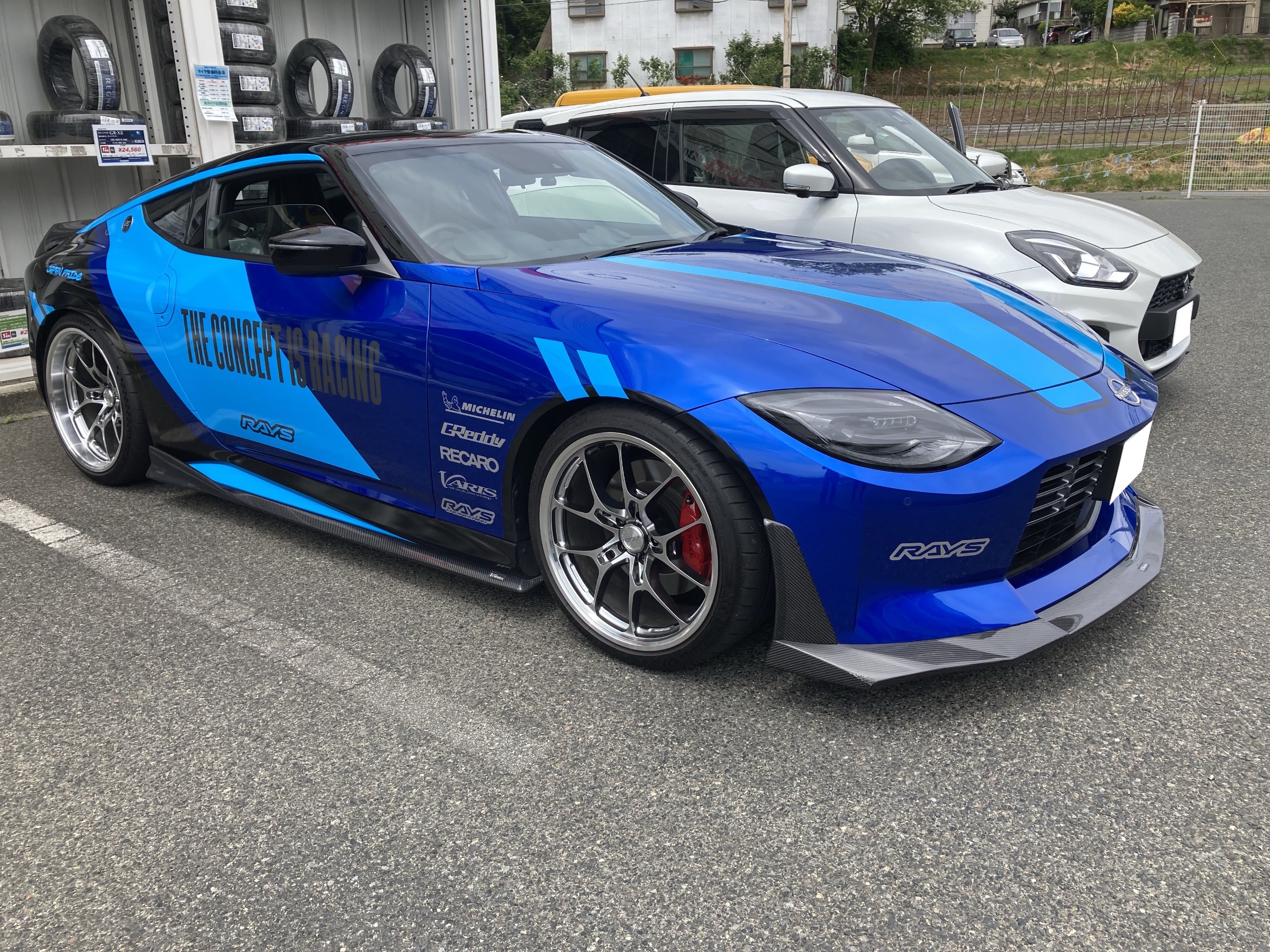 デモカー「RZ34」もご来店☆「VOLK RACING」！ | アバルト 595