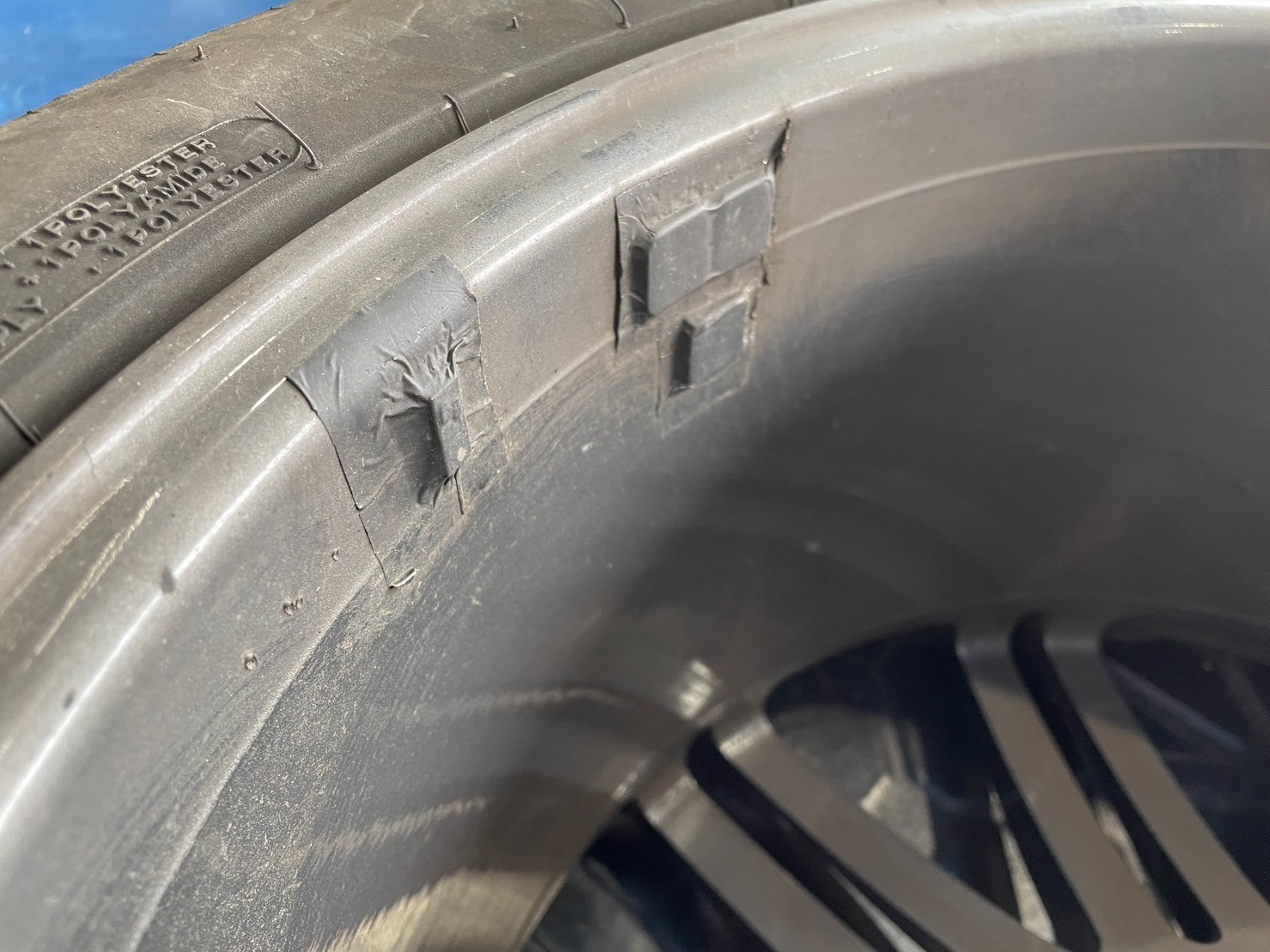 ☆295/35R21の極太タイヤ入荷しました☆ | ポルシェ カイエン
