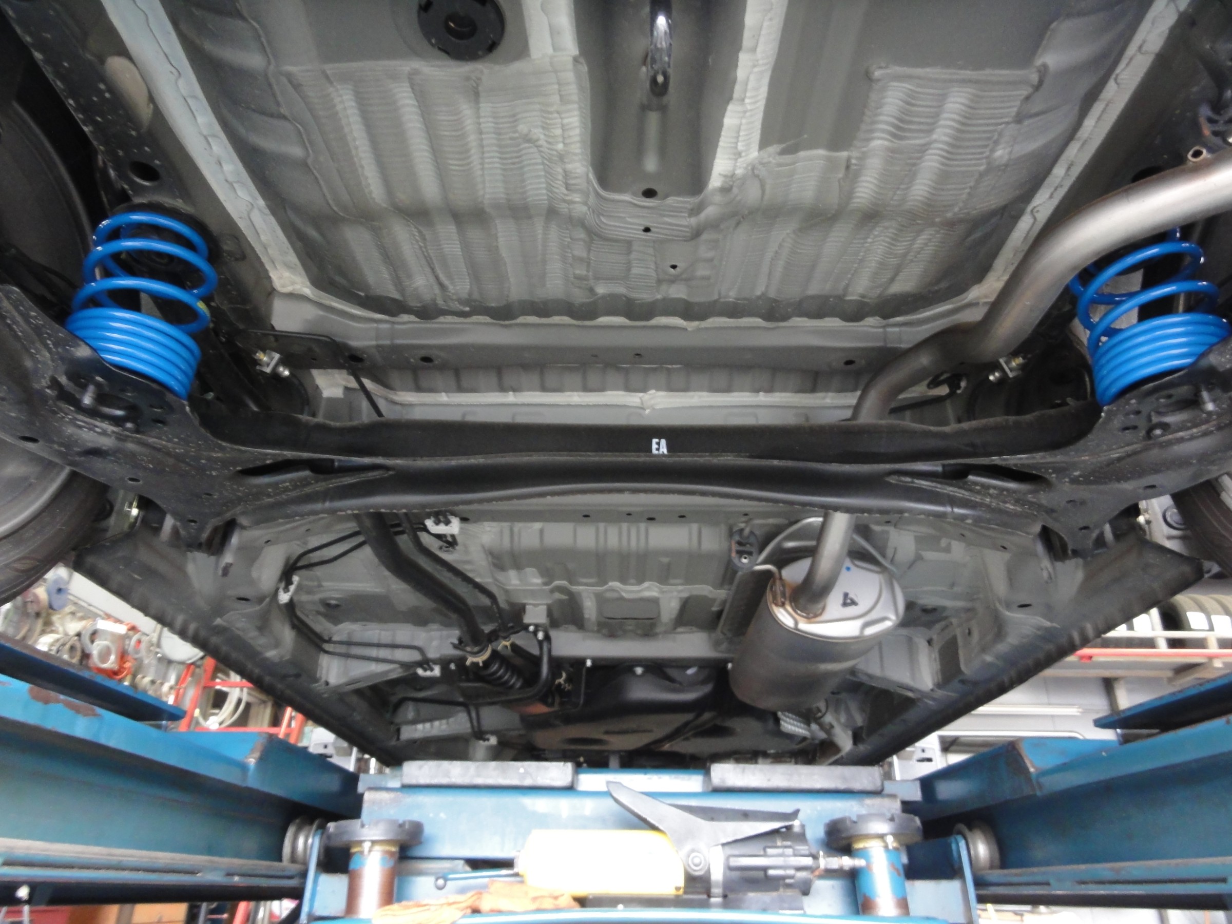 NｰONE（JG3）スプーン製プログレッシブスプリング、スティッフプレート