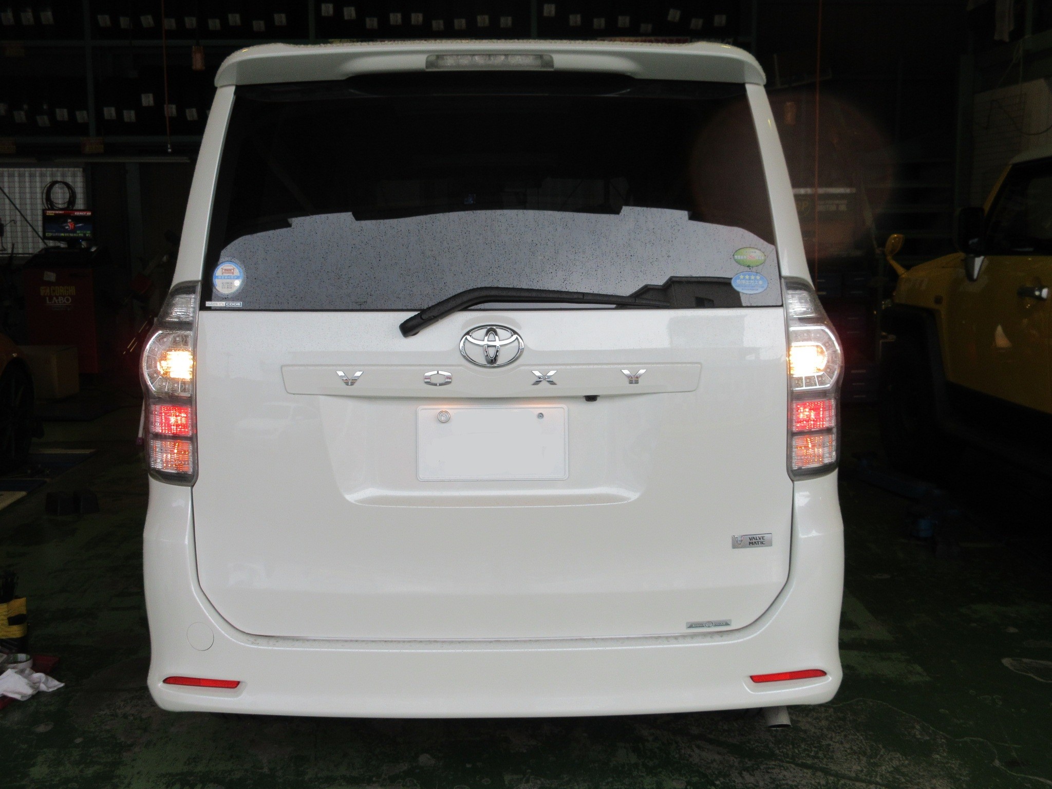 トヨタ ヴォクシー 70系 後期 LED 純正 テールランプ テール