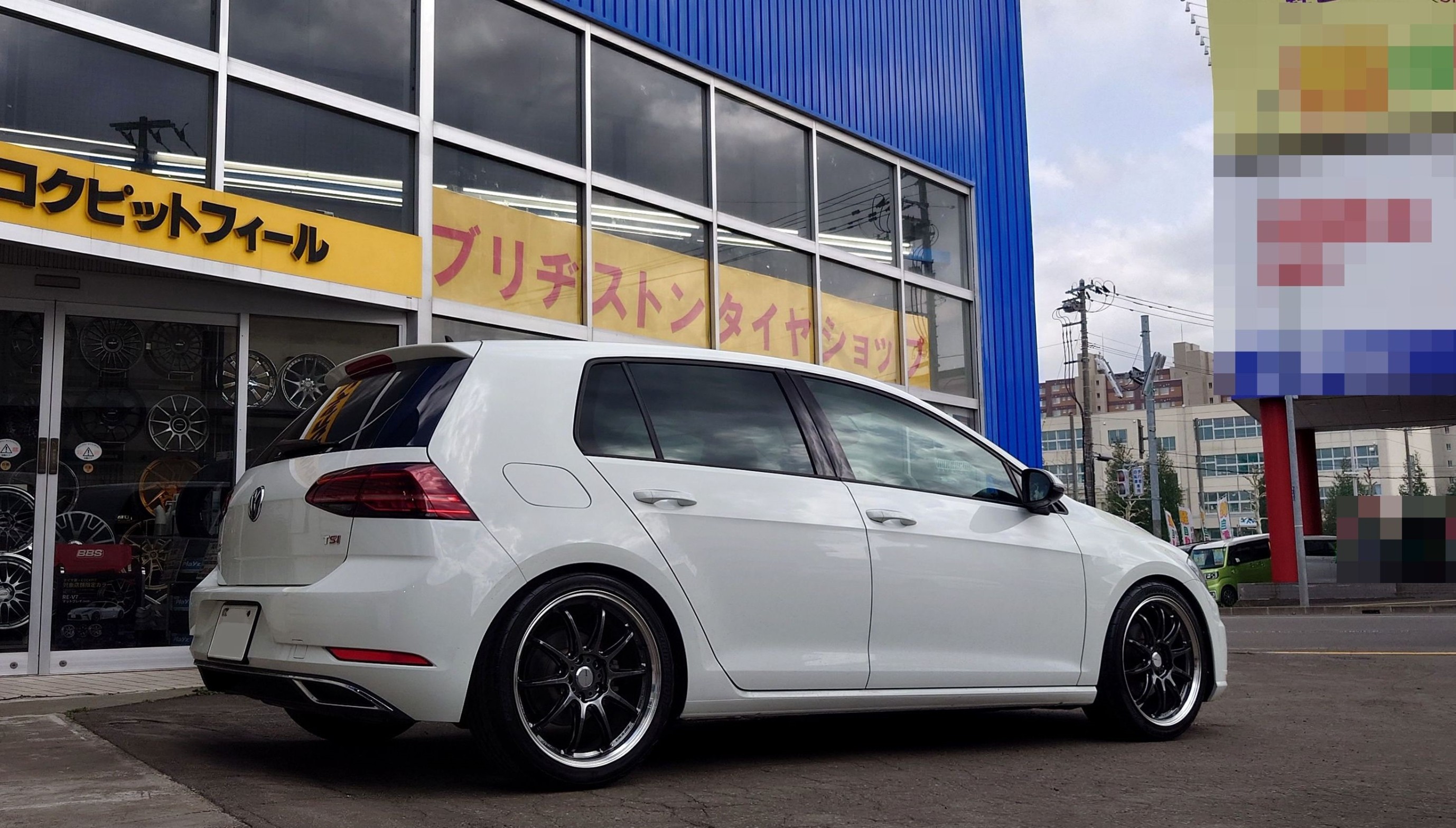 KW（カーヴェー）V2 取付 & 4輪アライメント調整作業