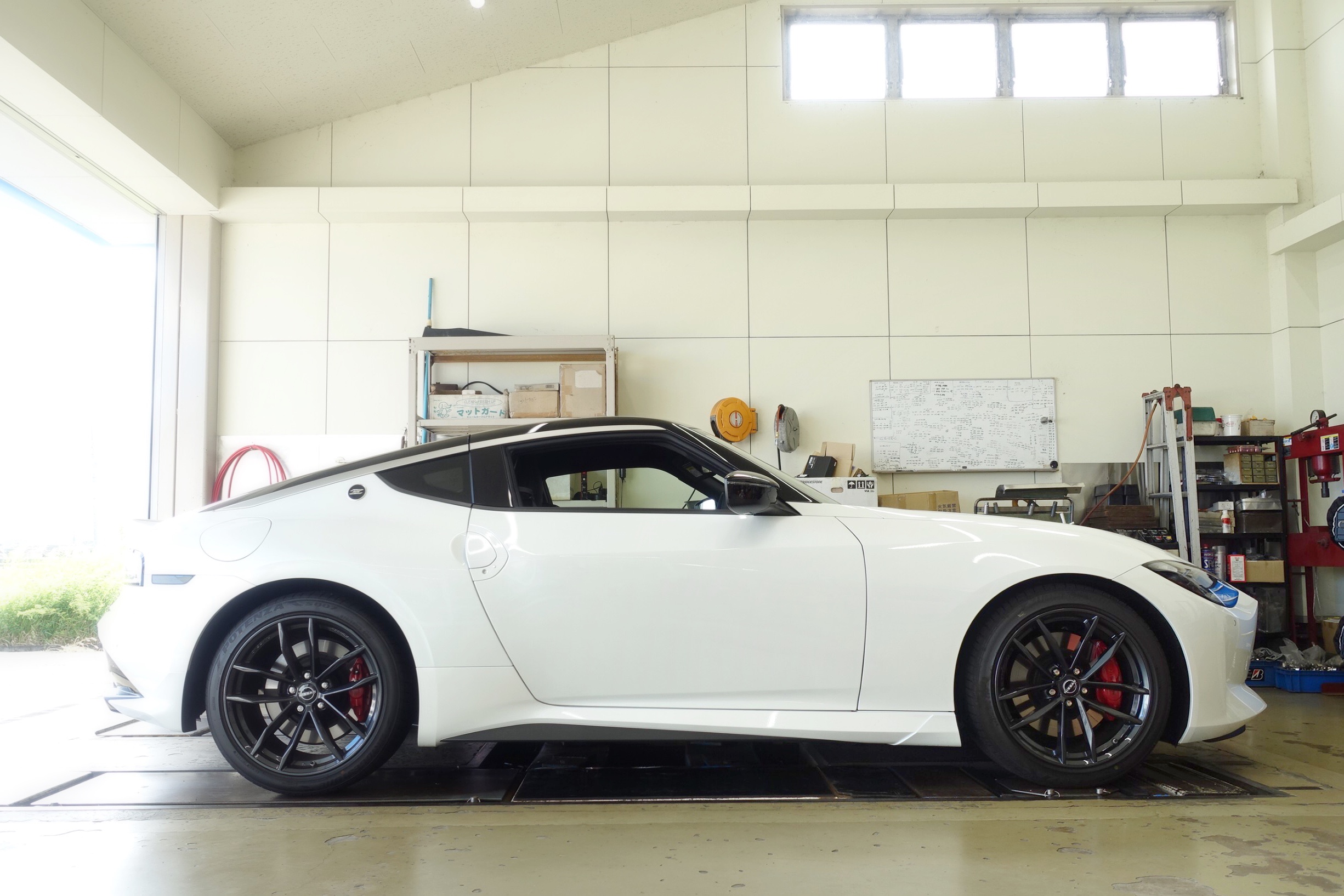 RZ34 カスタマイズエディション 19インチ ホイール①※４本同時購入の方のみ フェアレディRZ34パーツ｜ZCAR ZERO