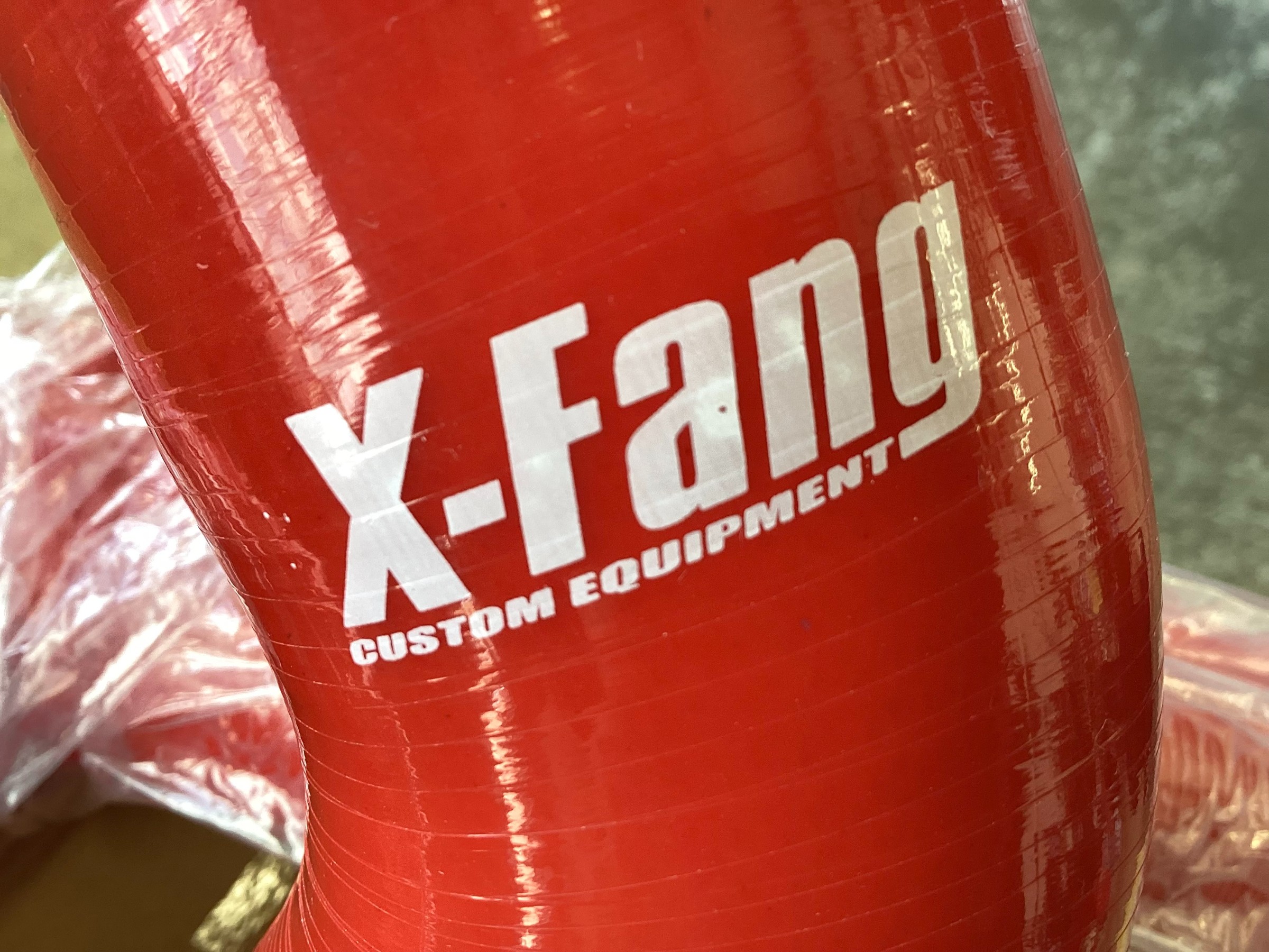 X-fang TGS デリカD5 インタークーラーホース　レッド TGS X-Fang シリコンインタークーラーホースセット レッド