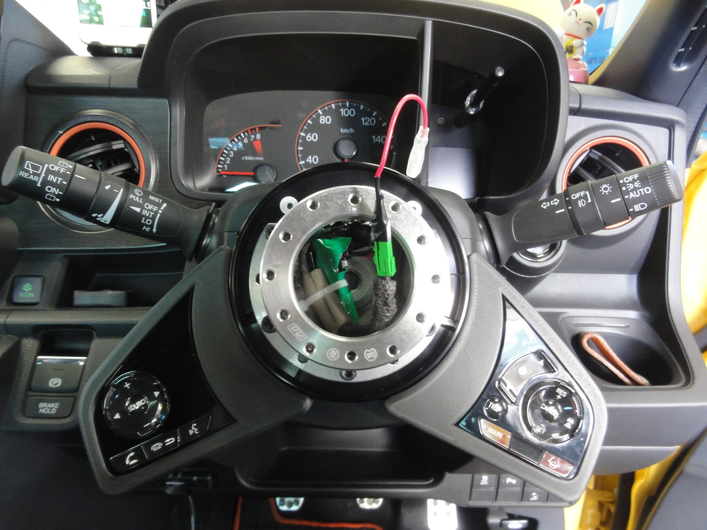 ワークスベル ステアリング（350Φ） WB ハンドル レザー 黄色ステッチ