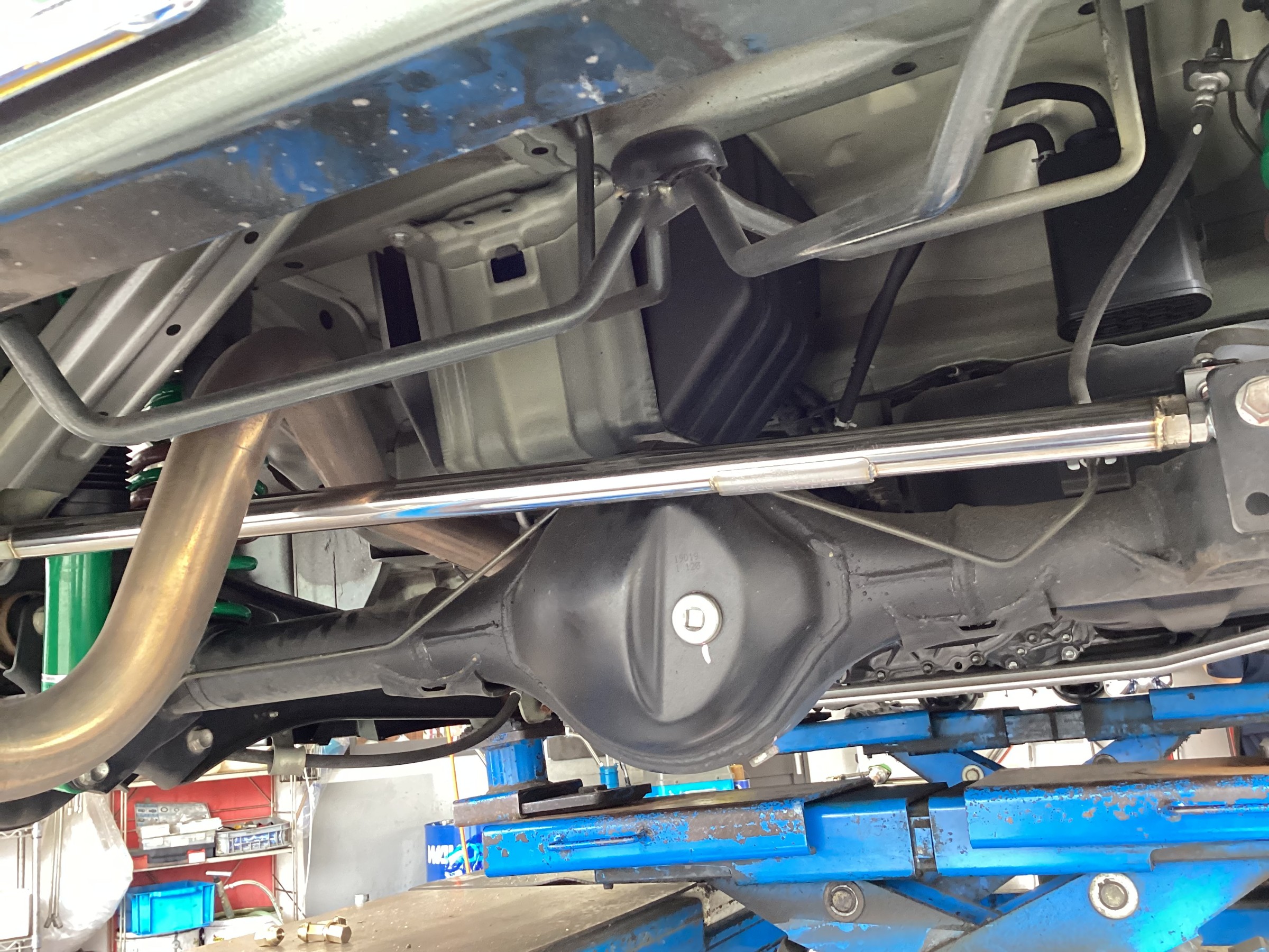 エブリイ4WD DA17V 車高調取り付けます! | スズキ エブリイバン エブリイ4WD DA17V 車高調取り付けます! | スズキ エブリイバン