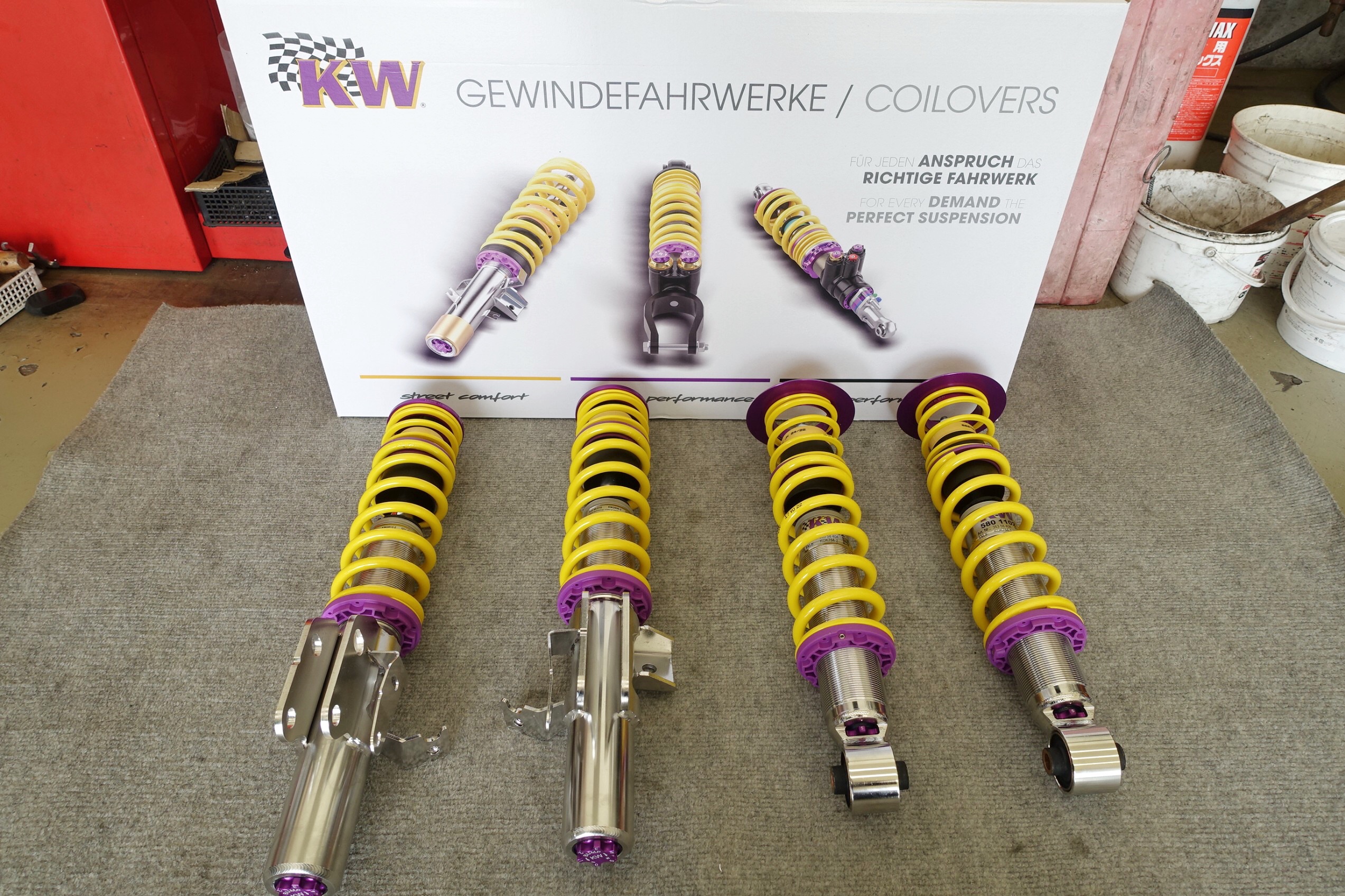 街乗りからサーキットまでカバーするオールラウンド車高調！ トヨタ